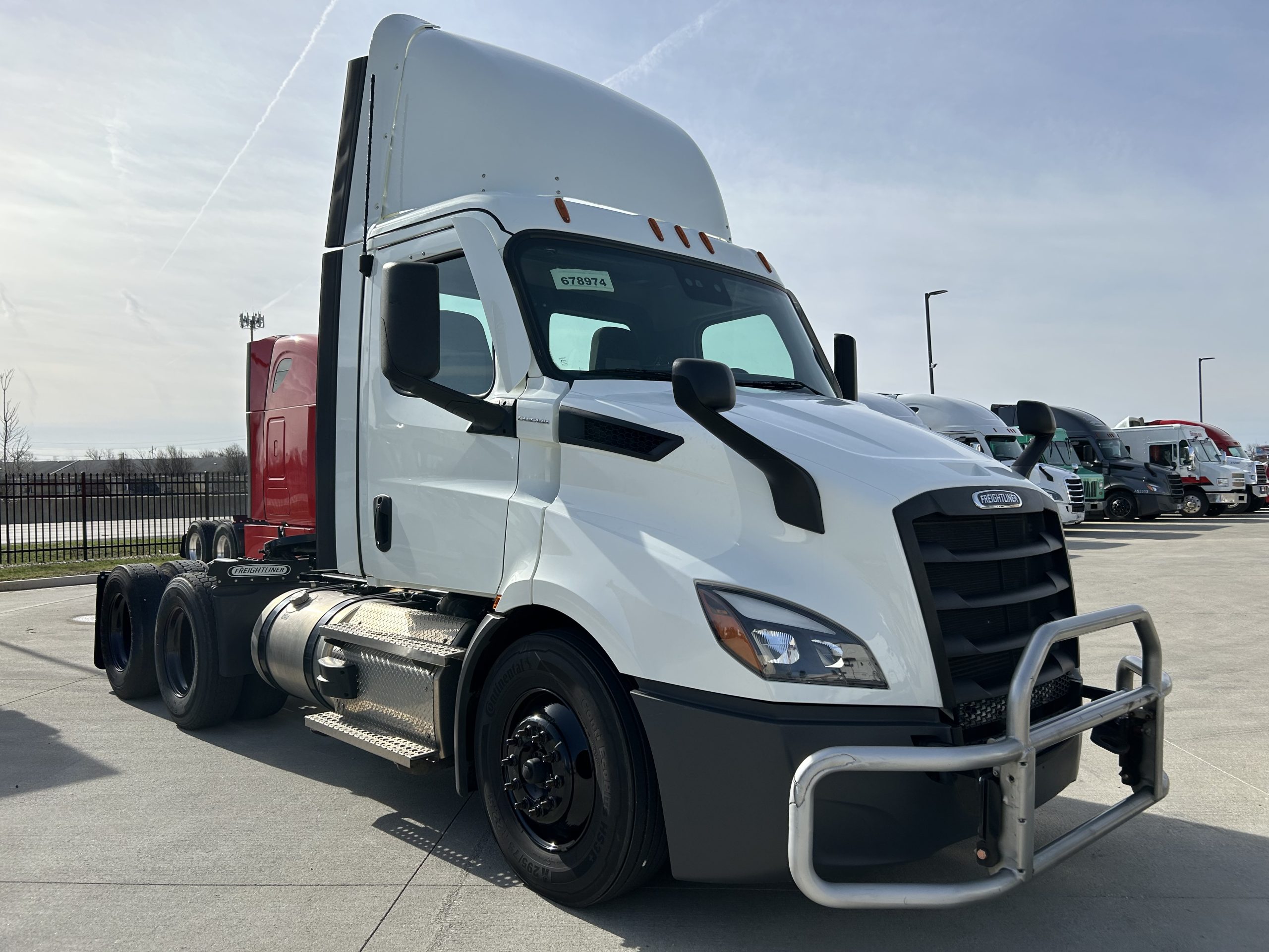 2021 Freightliner PE116DC 068Rf00000bsp0D 2021 Freightliner PE116DC 068Rf00000bsp0D