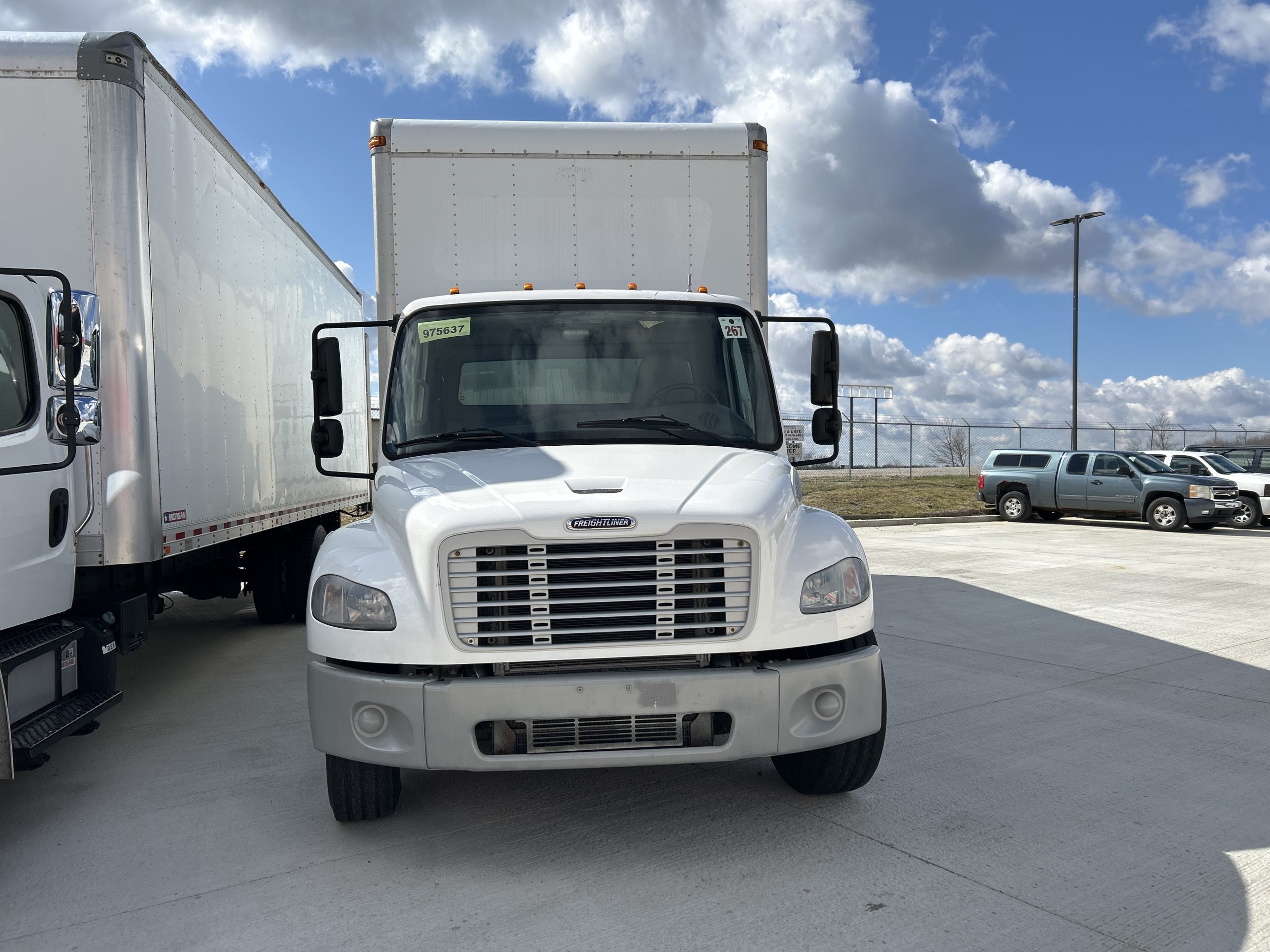 2018 Freightliner M2 106 — photo 2