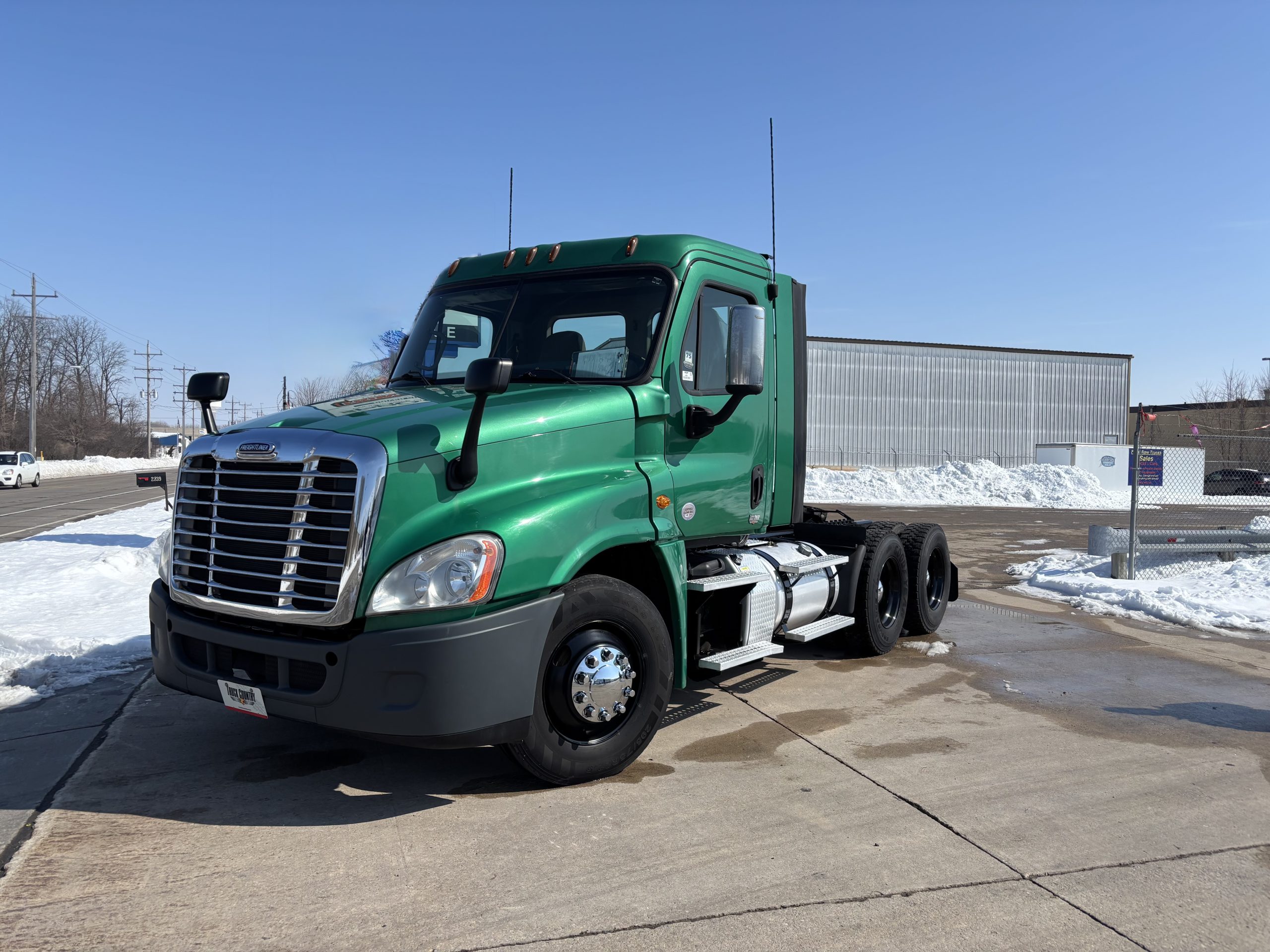 2017 Freightliner CA113 - image 1 of 6