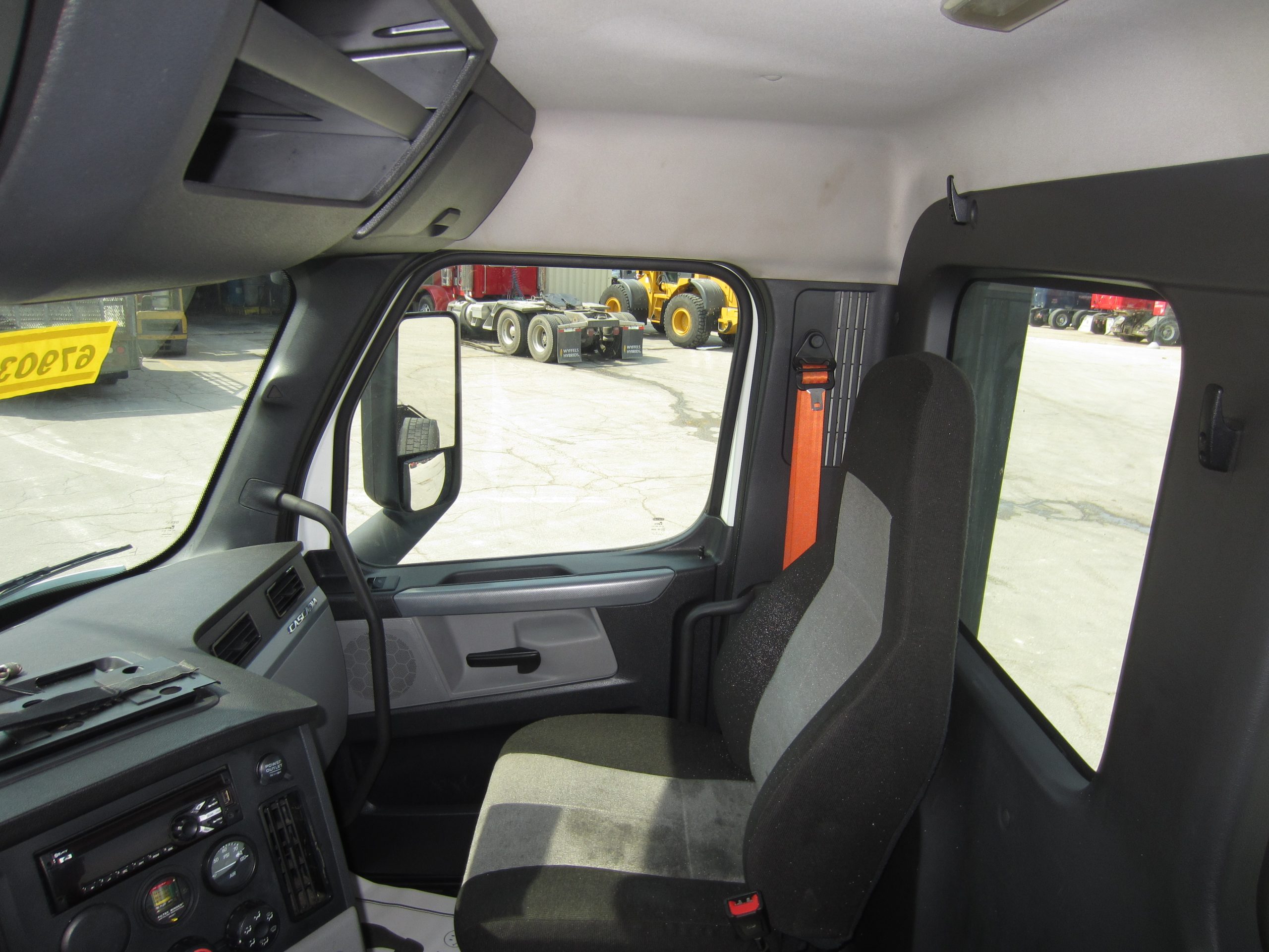 2021 Freightliner — photo 6