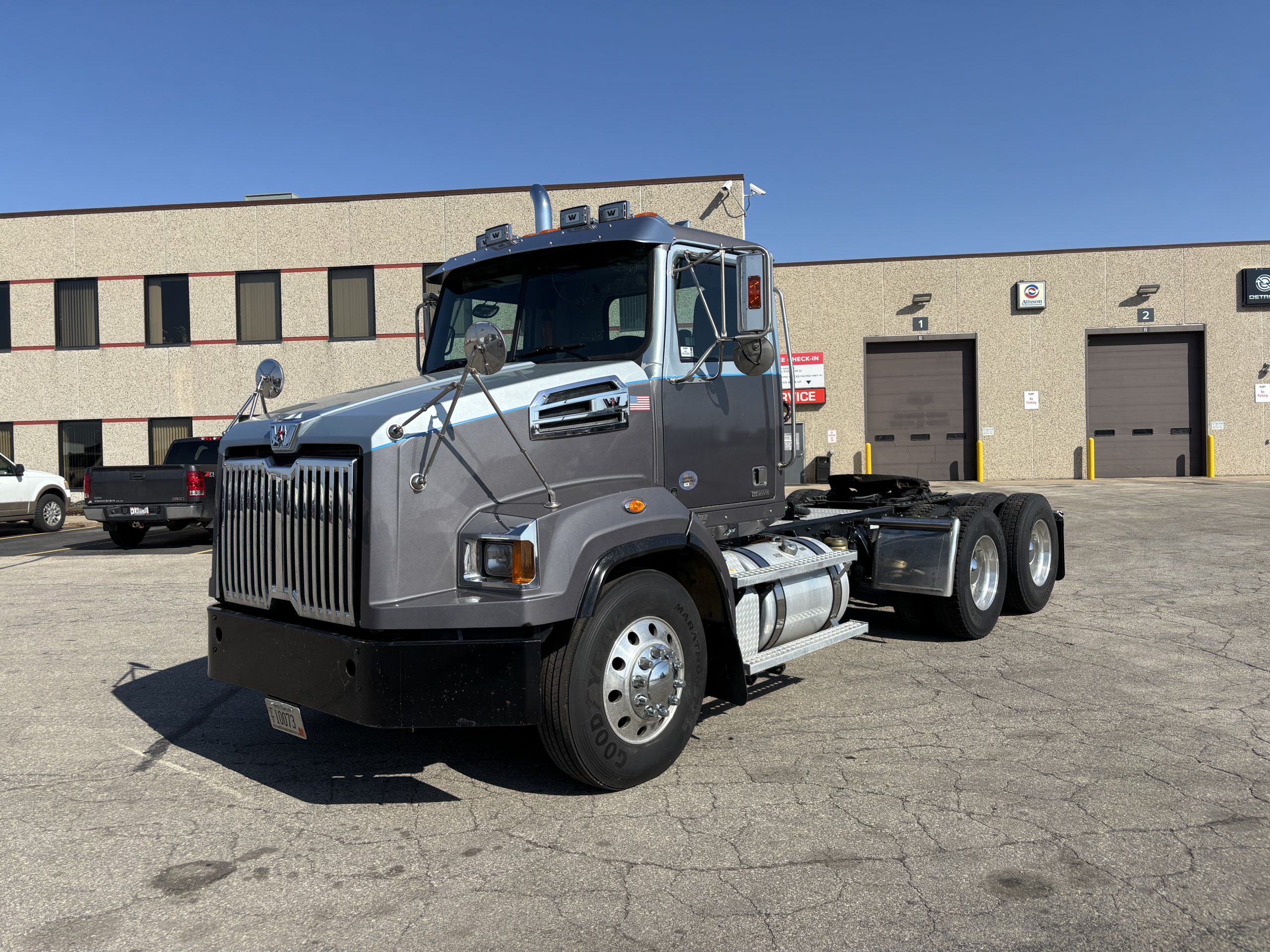 2021 Western Star 4700SB - image 1 of 6