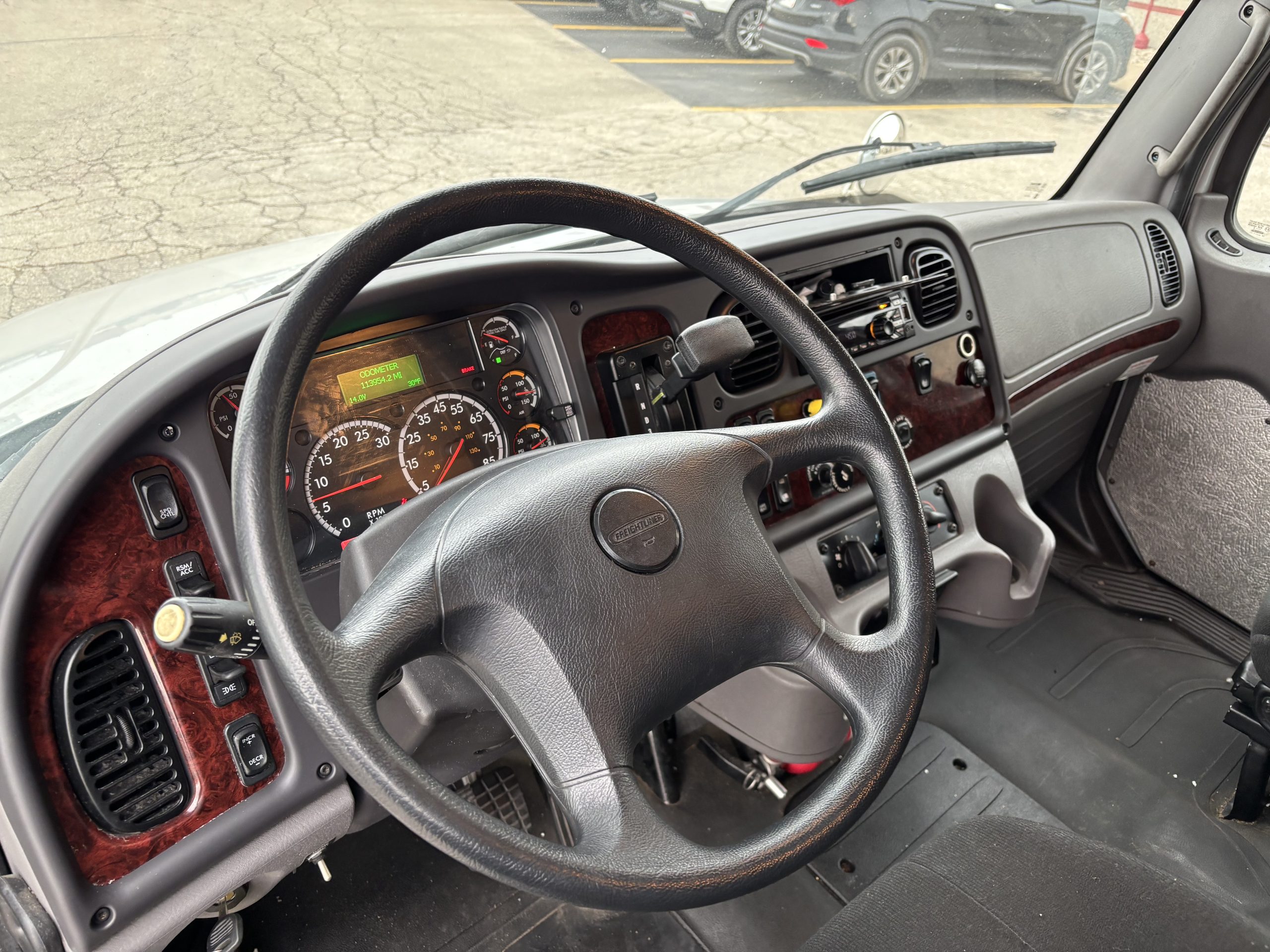 2019 Freightliner M260 - image 4 of 6