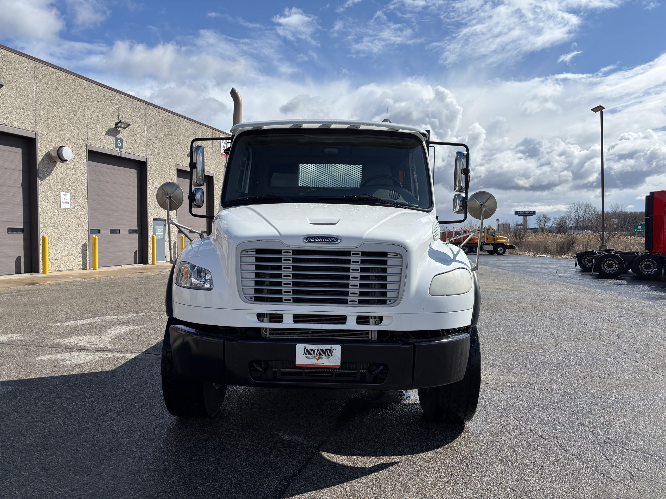 2015 Freightliner — photo 2