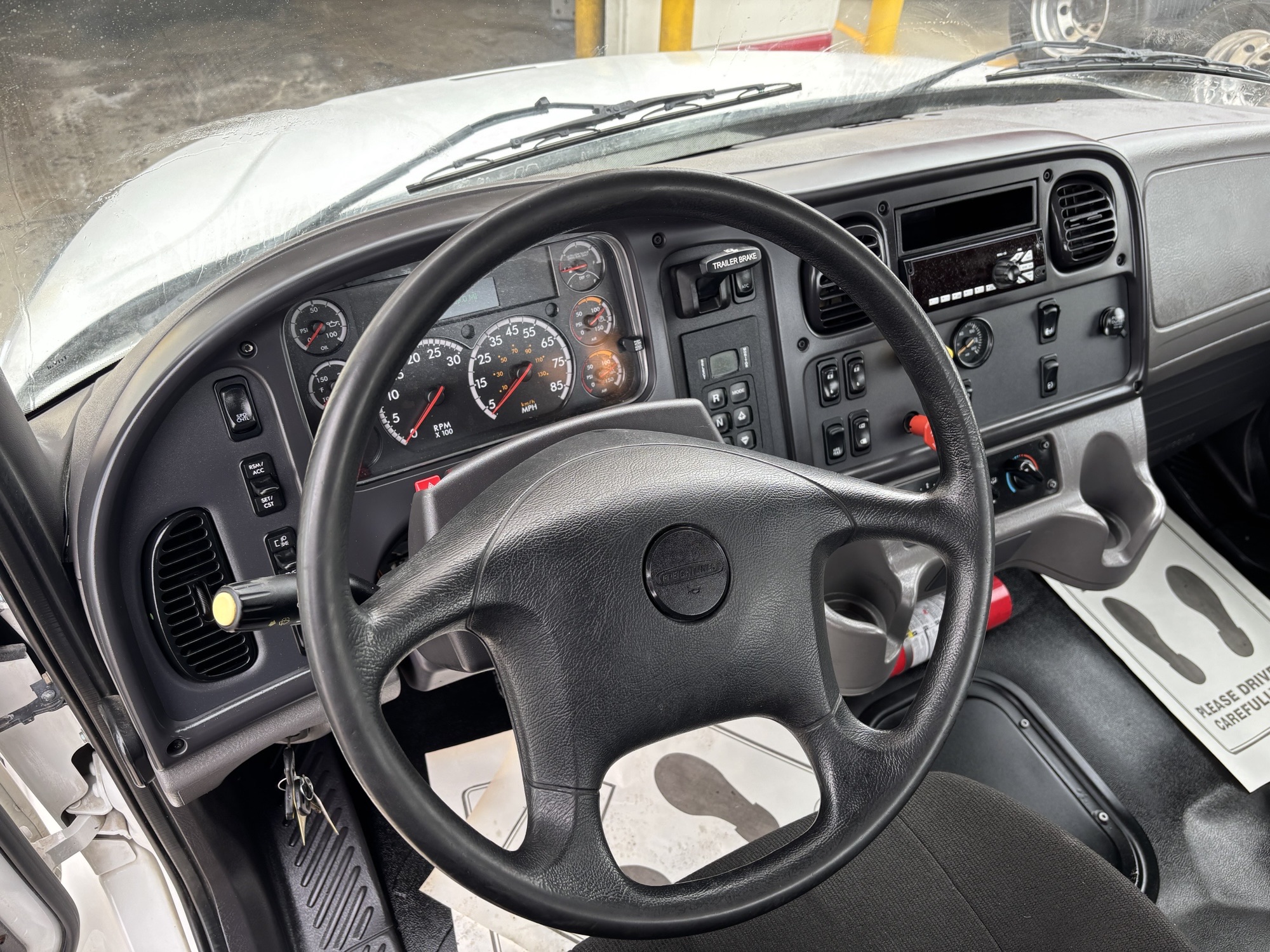 2021 Freightliner M2 106 - image 5 of 6