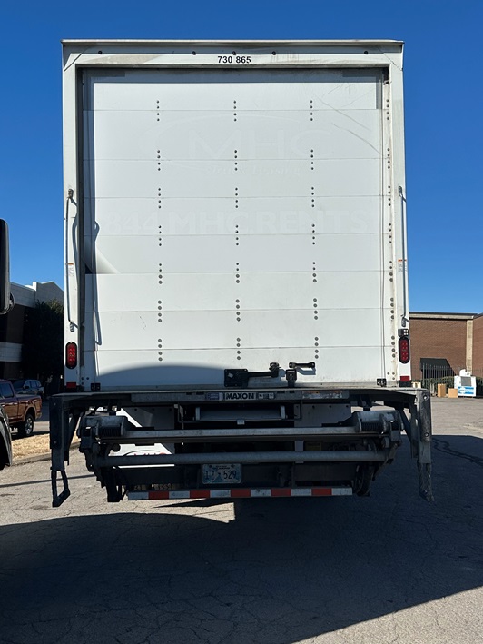 2022 Kenworth T270 - image 3 of 6