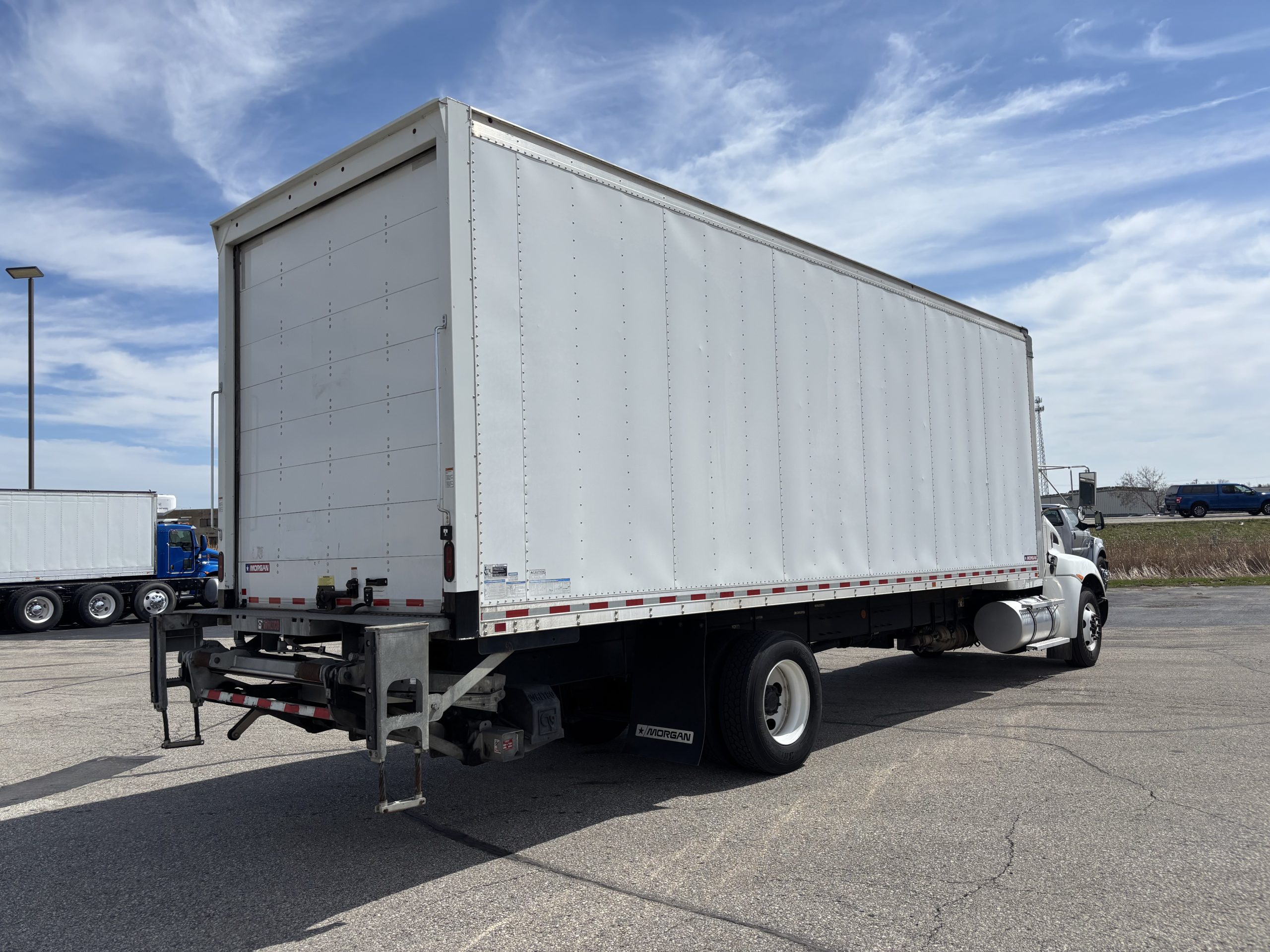 2022 Kenworth T270 - image 5 of 5