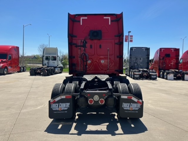 2022 Freightliner PT126SLP - image 4 of 6