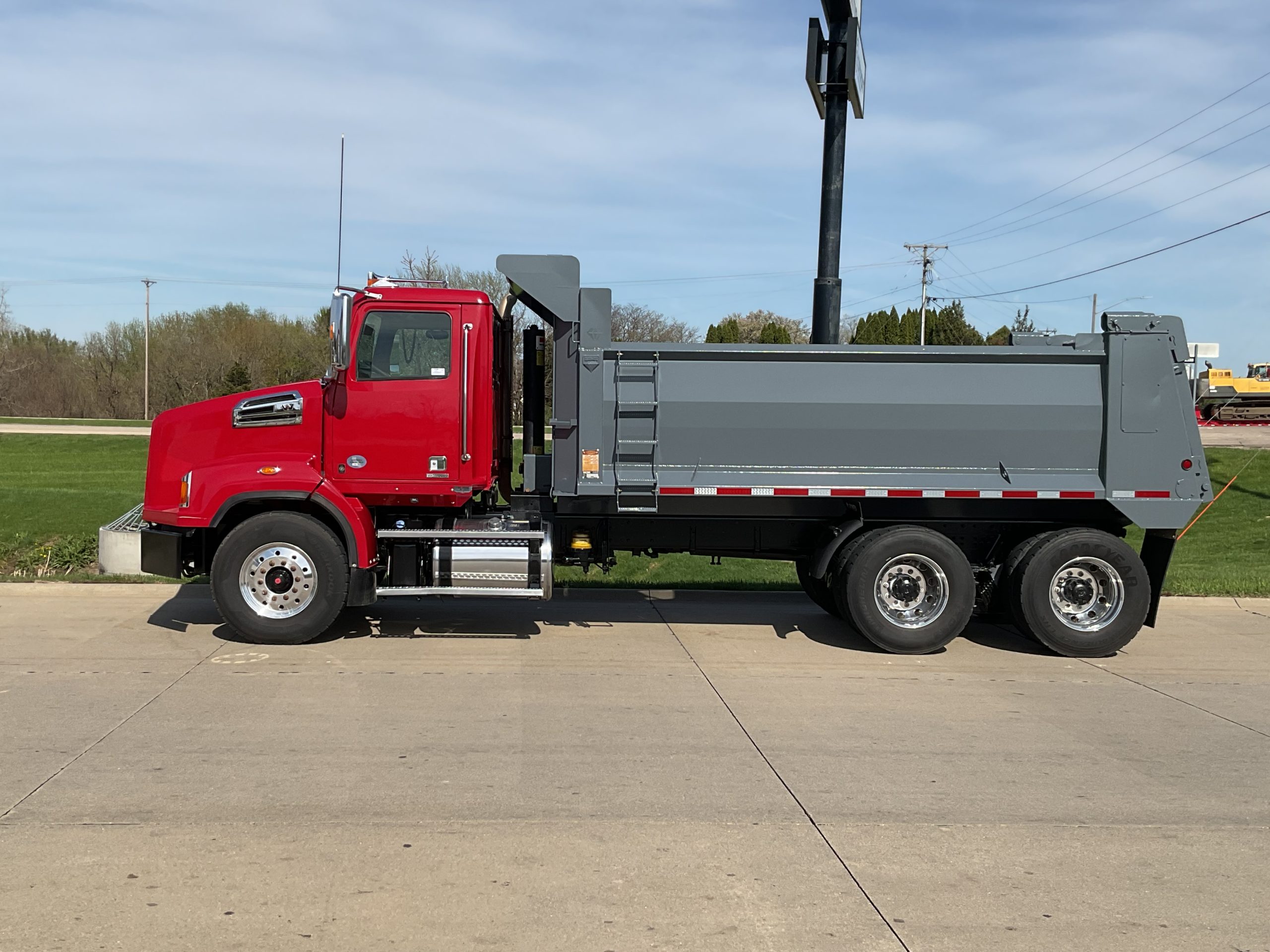 2018 Western Star 4700SB 068Rf00000doT6p 2018 Western Star 4700SB 068Rf00000doT6p
