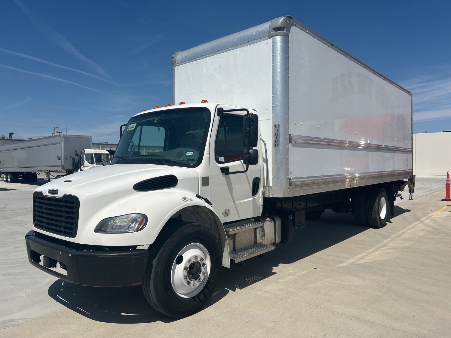 2022 Freightliner M2 106 - image 1 of 6