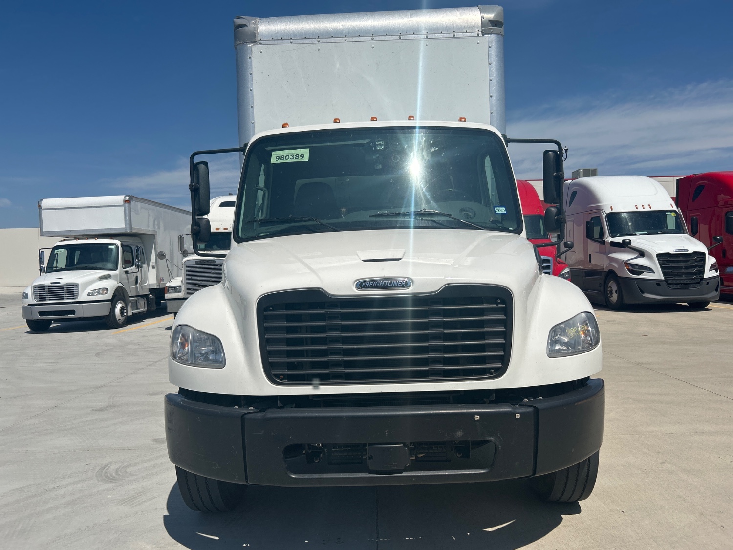 2022 Freightliner M2 106 - image 4 of 6