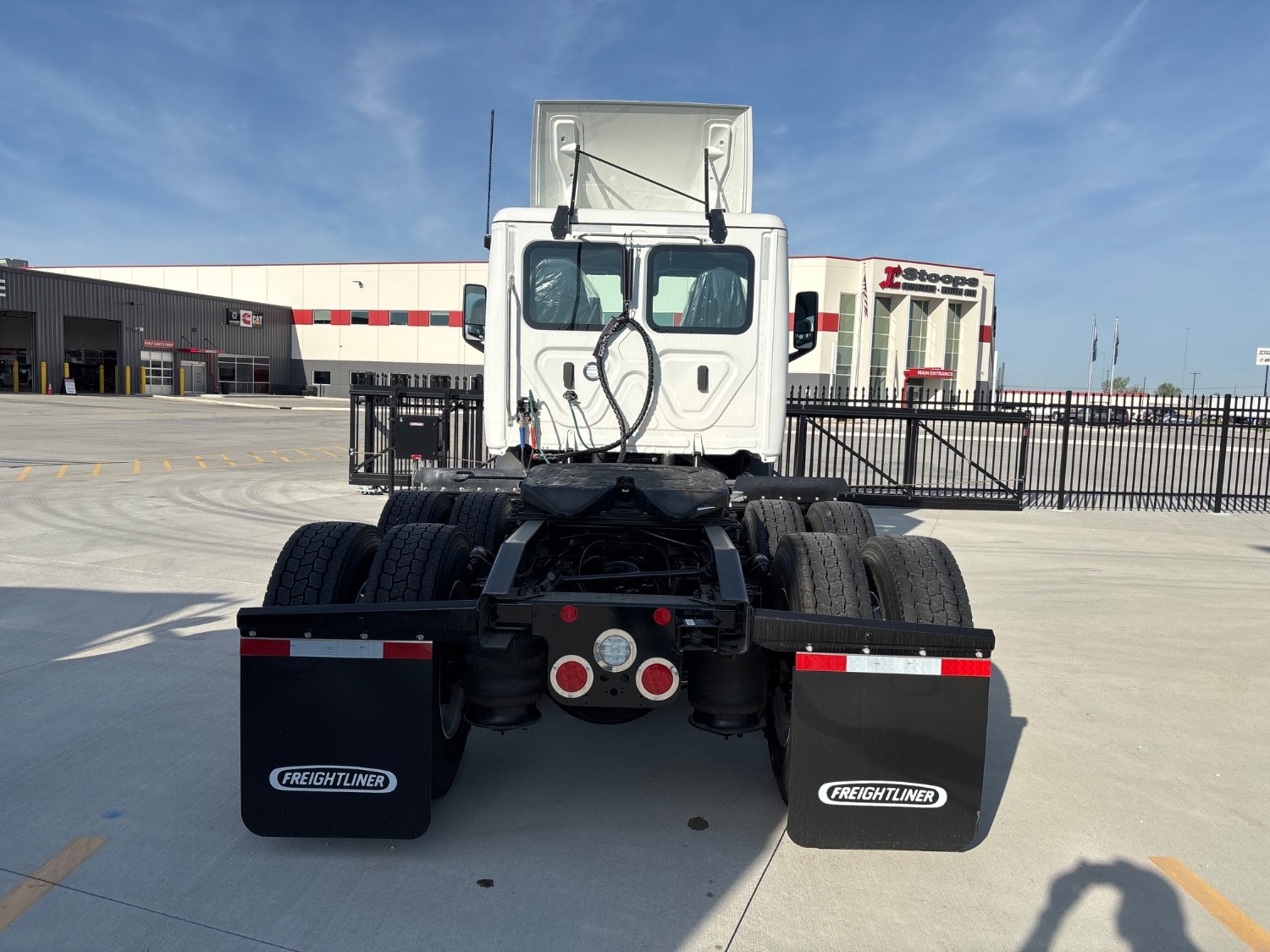 2026 Freightliner PE116DC - image 4 of 5