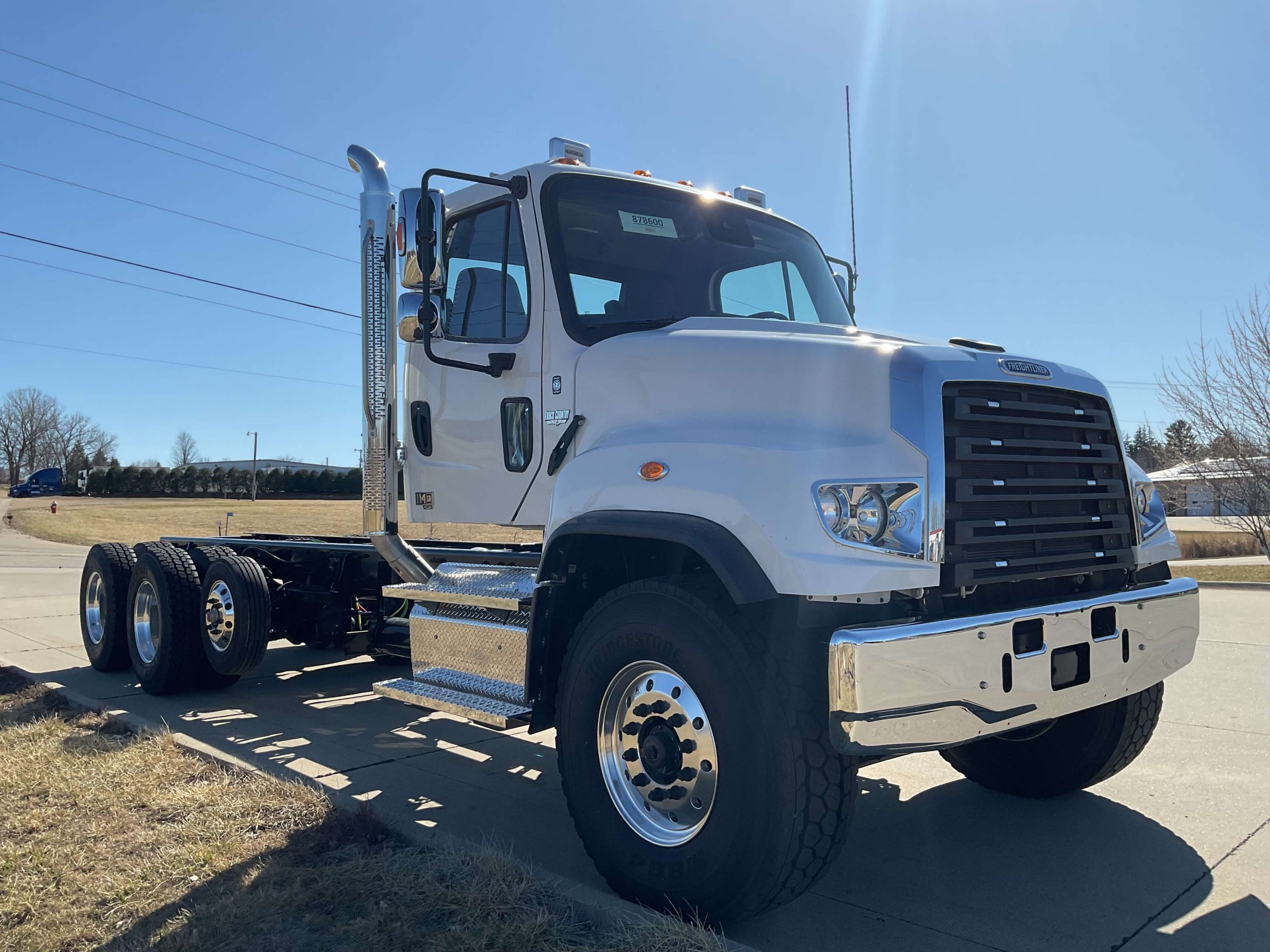 2026 Freightliner 114SD 2026 Freightliner 114SD - image 3 of 6