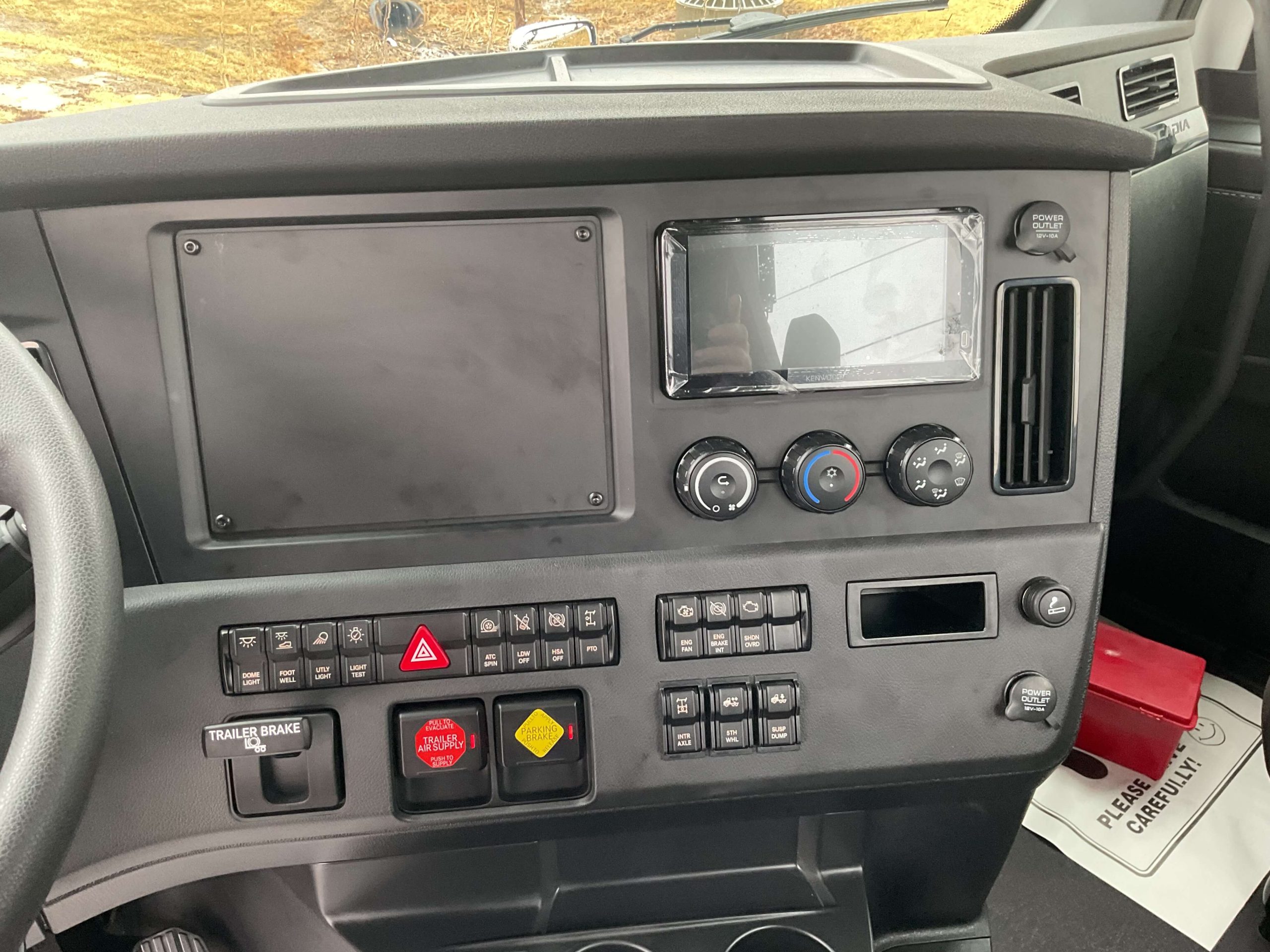 2026 Freightliner PJ126DC - image 6 of 6