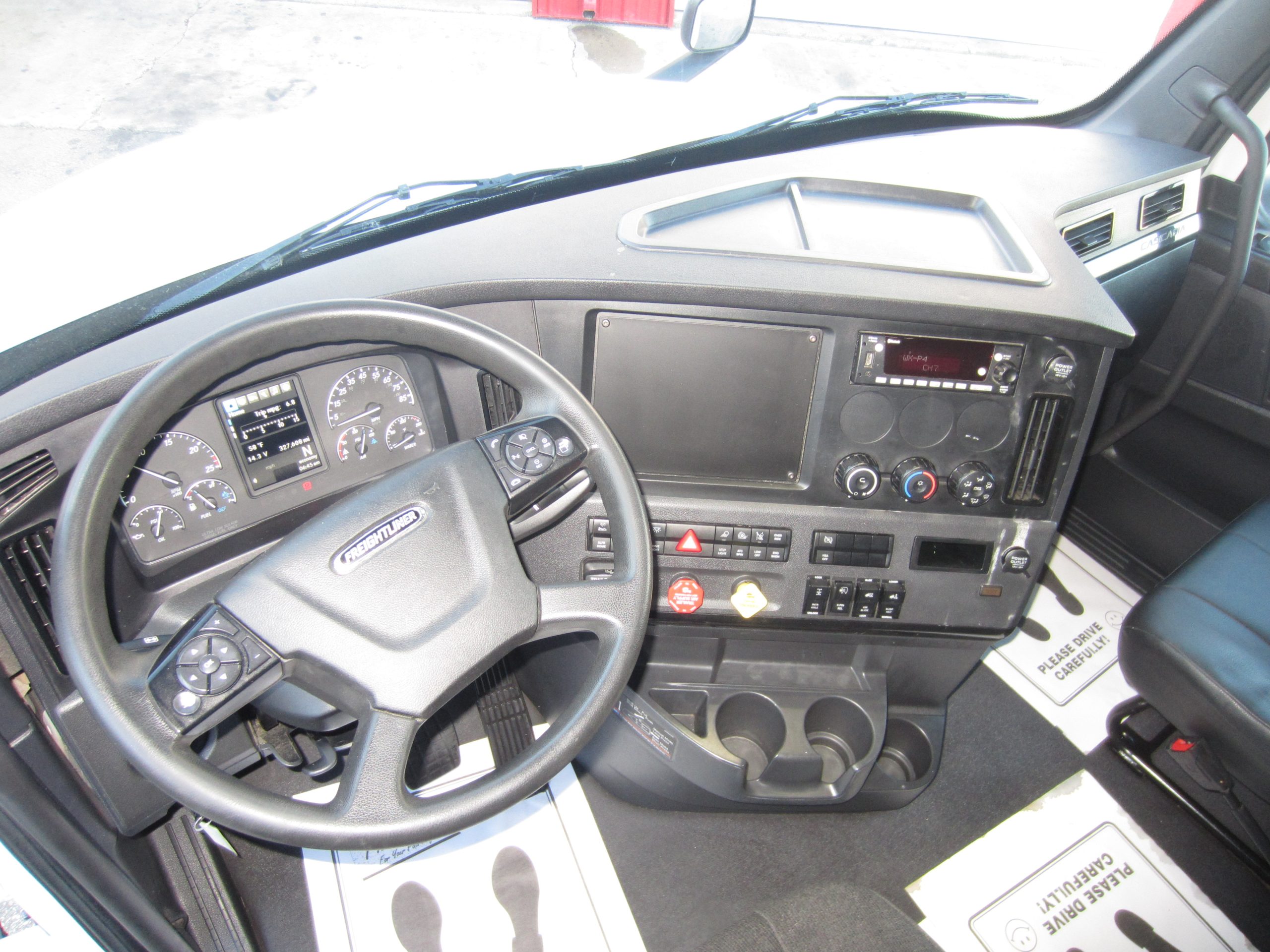 2023 Freightliner PT126 2023 Freightliner PT126 - image 5 of 6