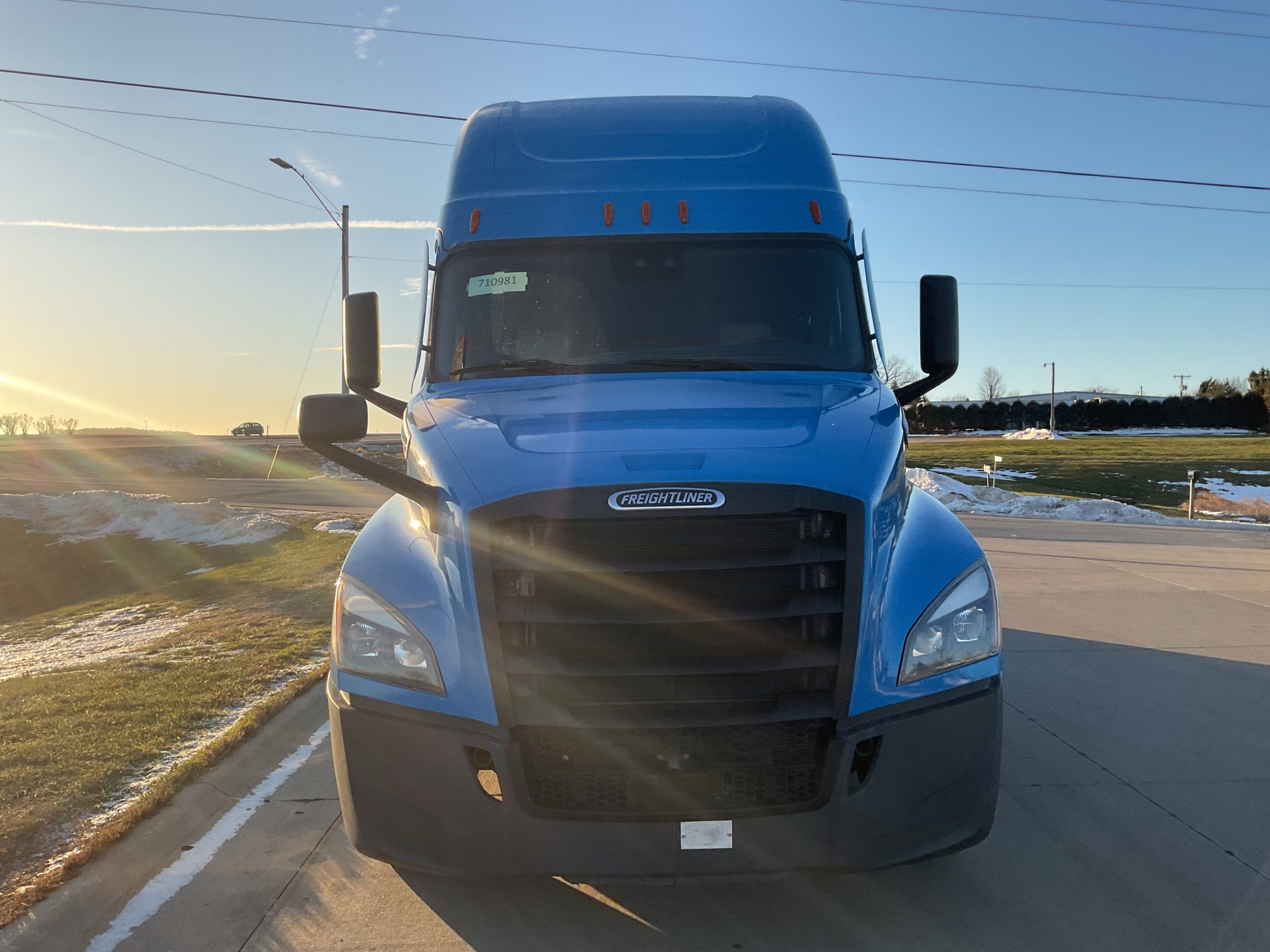 2022 Freightliner PT126SLP - image 2 of 6