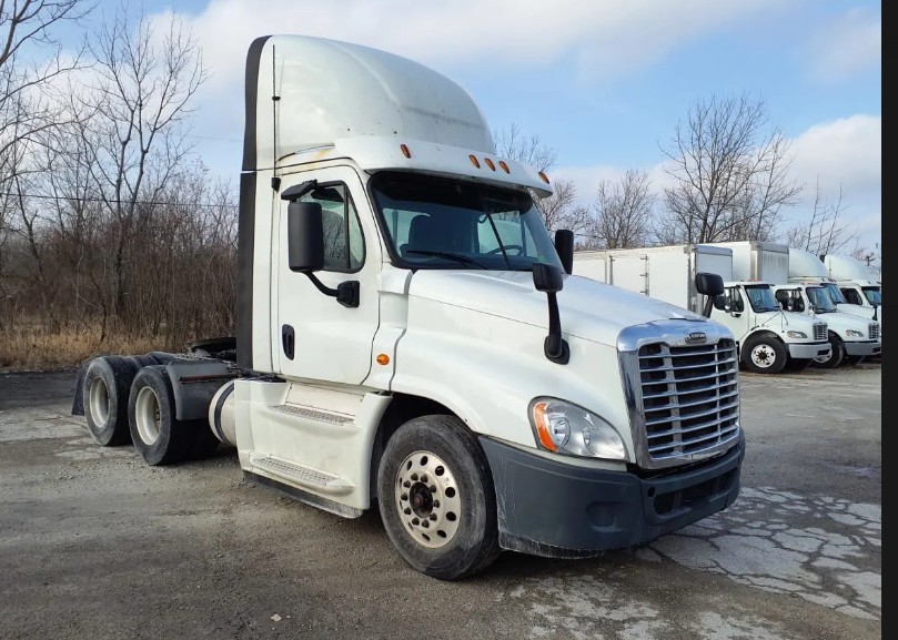 2019 Freightliner CA125DC - image 1 of 1
