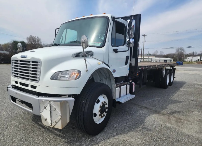 2016 Freightliner M280 068Rf00000f6Ql0 2016 Freightliner M280 068Rf00000f6Ql0