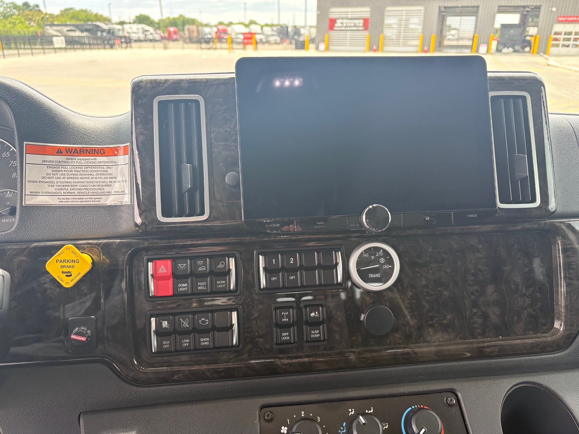 2026 Freightliner M2 106+ 068Rf00000fLnFp 2026 Freightliner M2 106+ 068Rf00000fLnFp