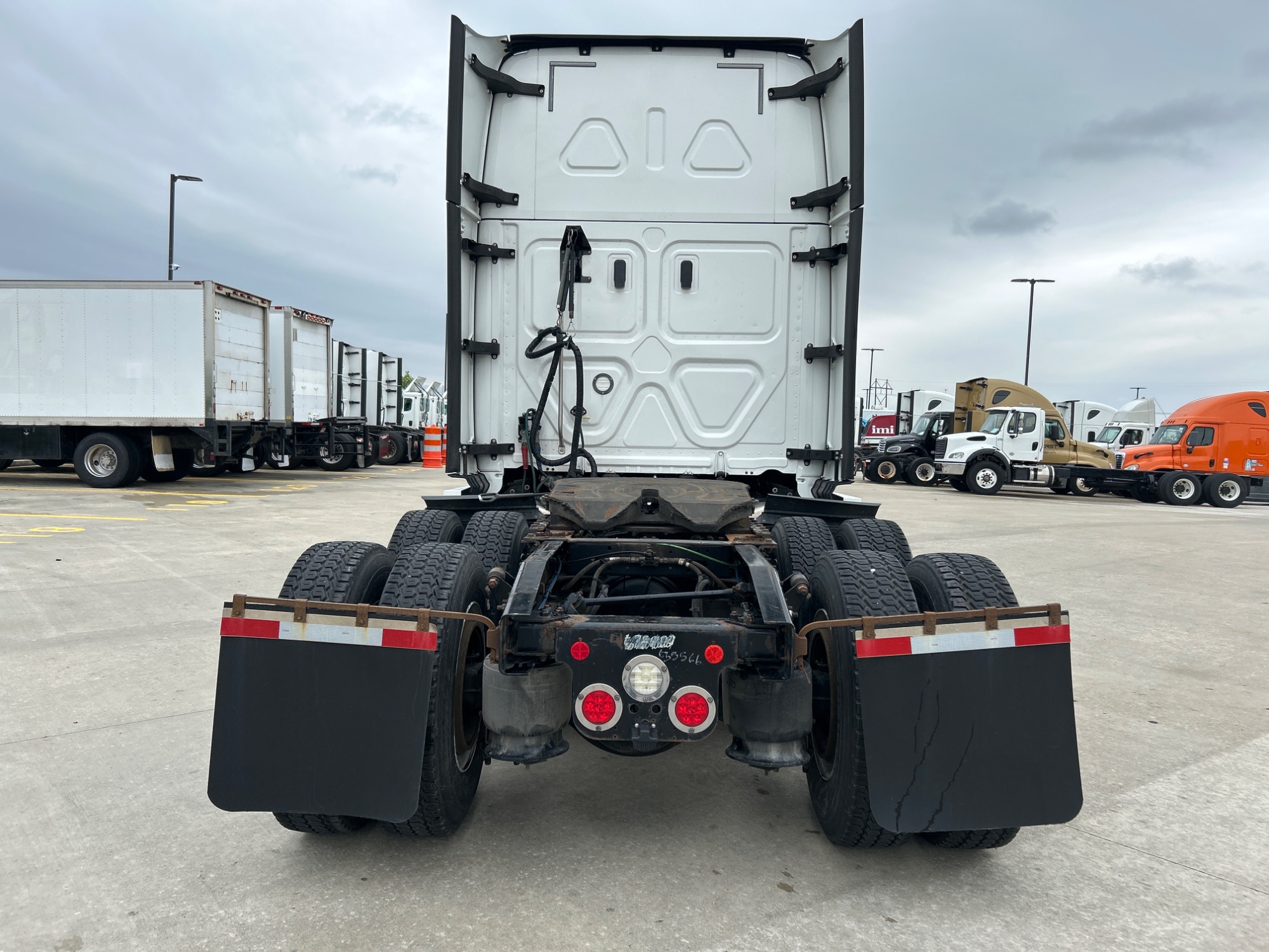 2020 Freightliner PT126SLP 2020 Freightliner PT126SLP - image 4 of 6