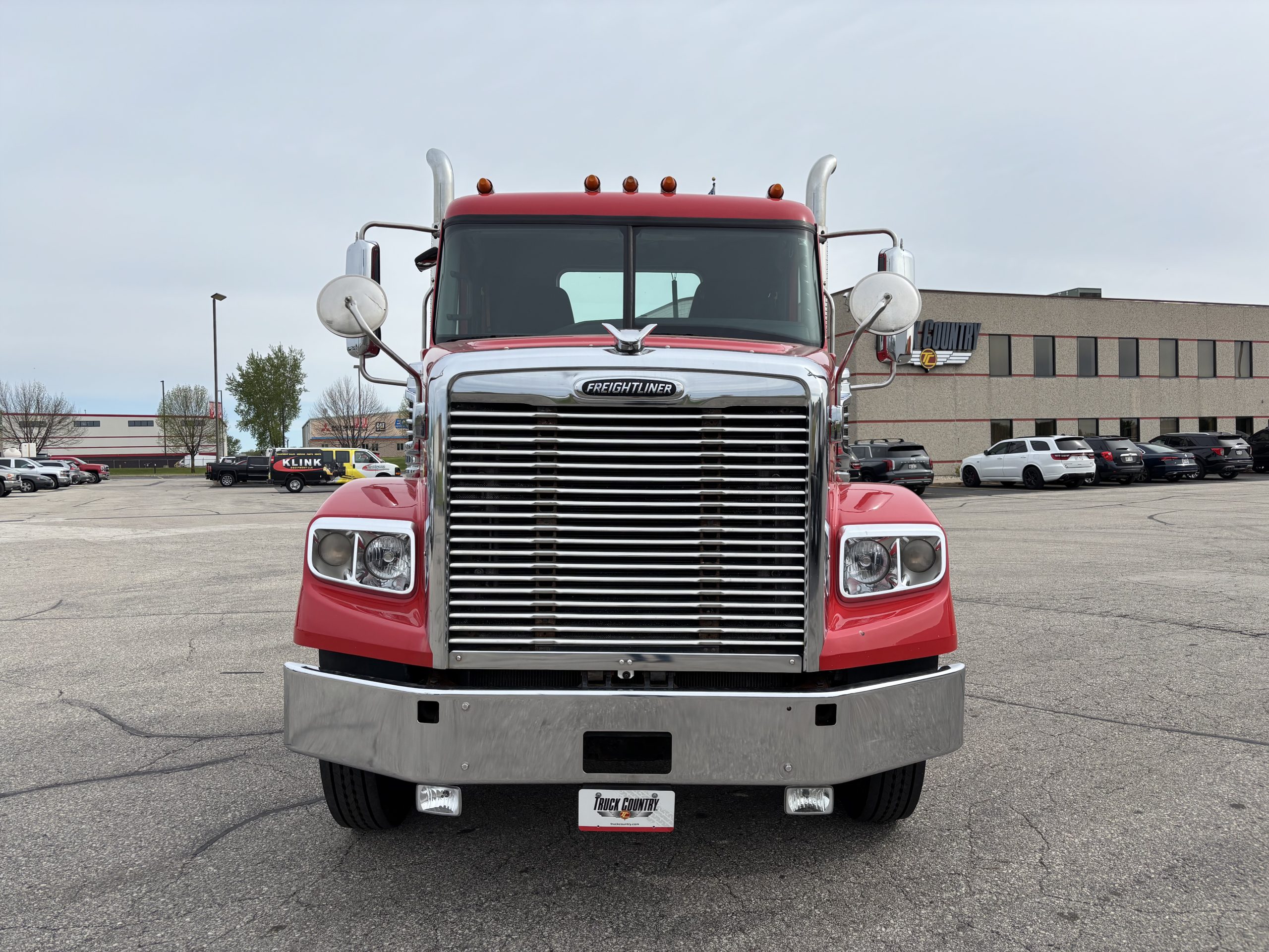 2020 Freightliner 122SD 2020 Freightliner 122SD - image 2 of 6