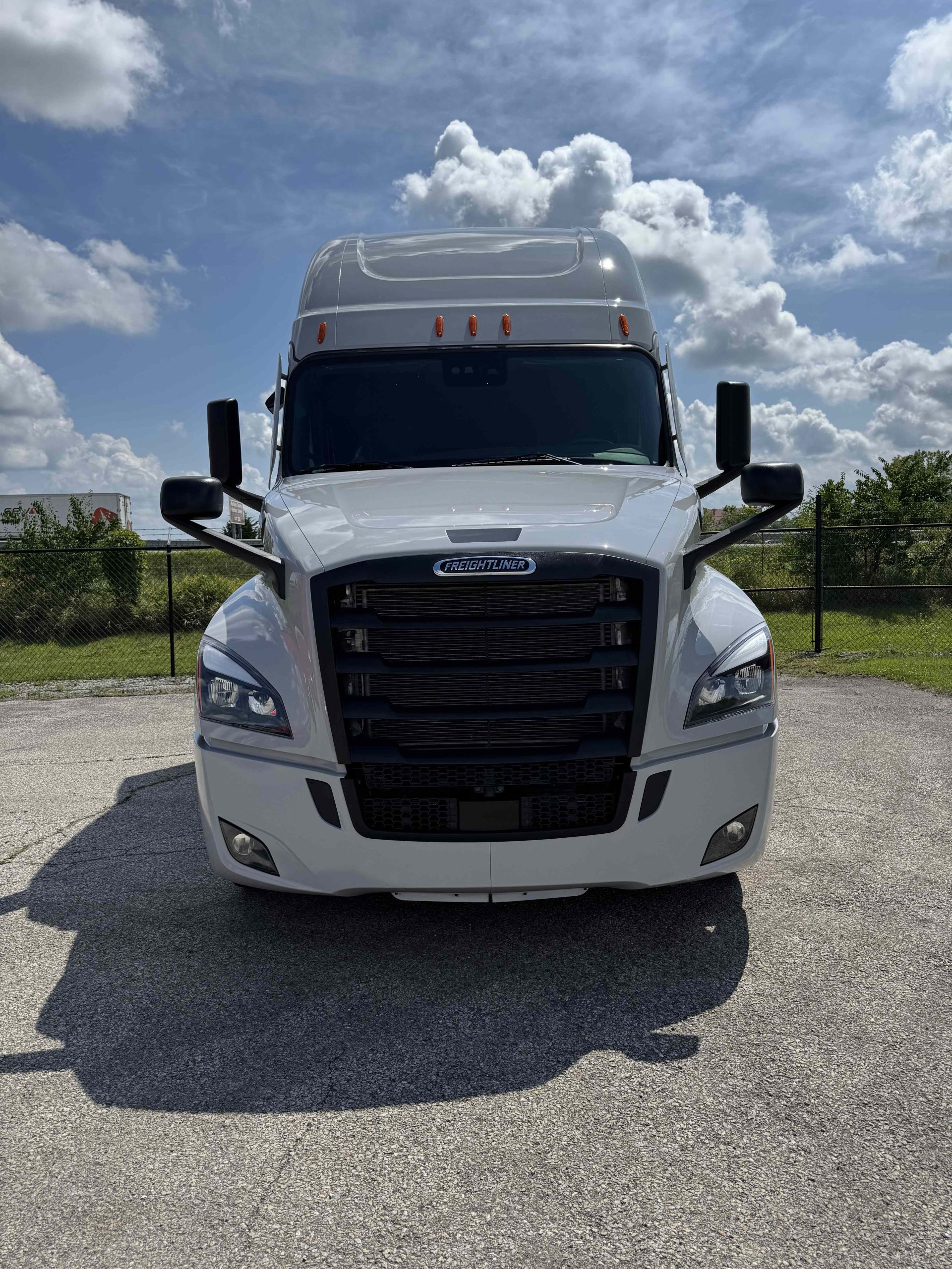 2026 Freightliner PT126SLP 2026 Freightliner PT126SLP - image 2 of 6