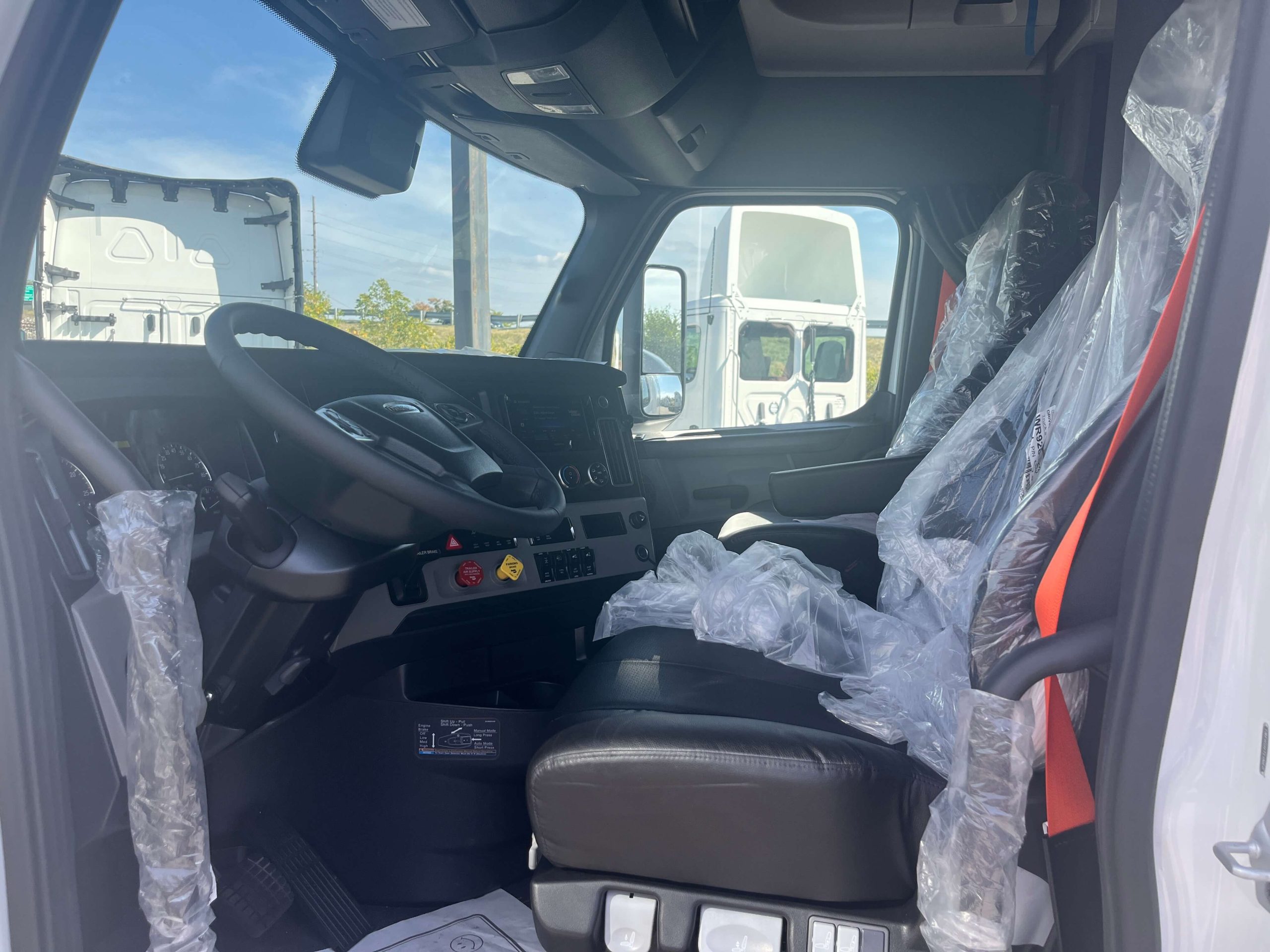 2026 Freightliner PT126SLP 068Rf00000g0fe8 2026 Freightliner PT126SLP 068Rf00000g0fe8