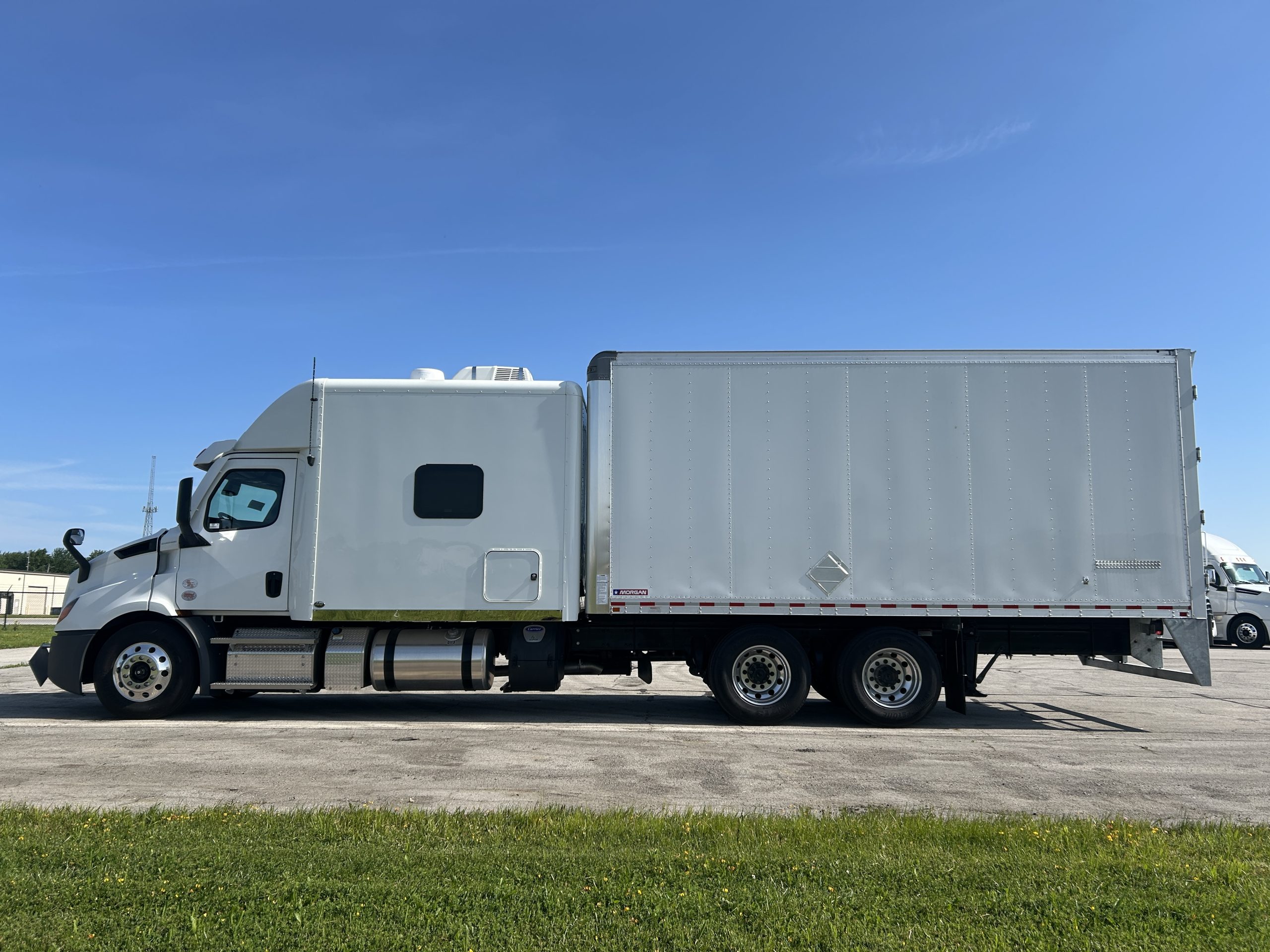 2025 Freightliner PE116DC 068Rf00000g1tf2 2025 Freightliner PE116DC 068Rf00000g1tf2