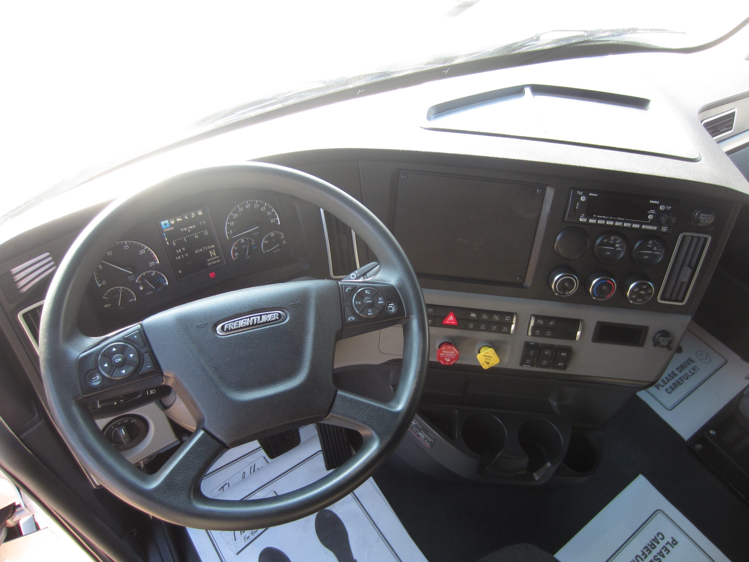 2022 Freightliner PT126SLP 2022 Freightliner PT126SLP - image 5 of 6