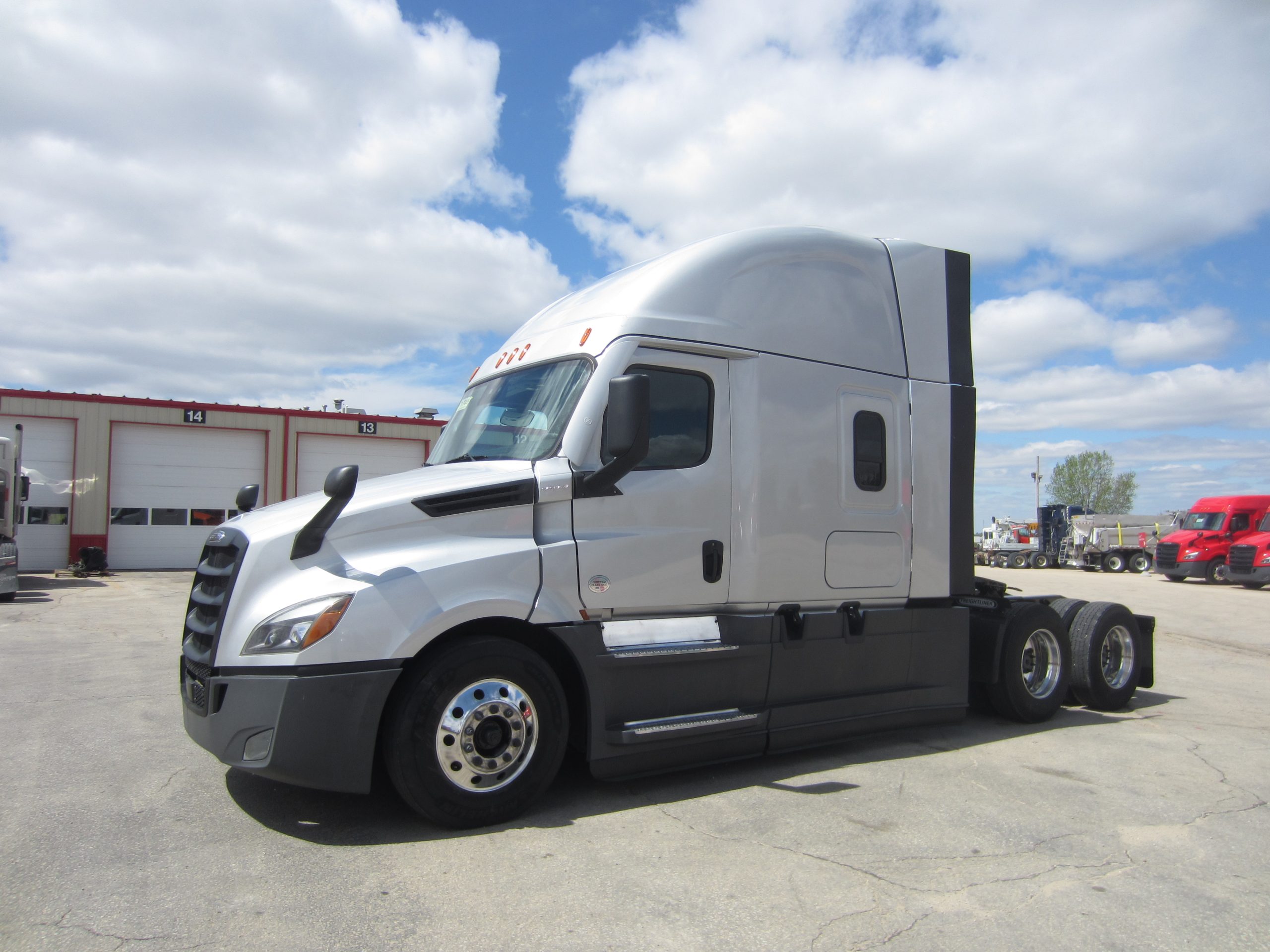 2022 Freightliner PT126SLP 2022 Freightliner PT126SLP - image 1 of 6