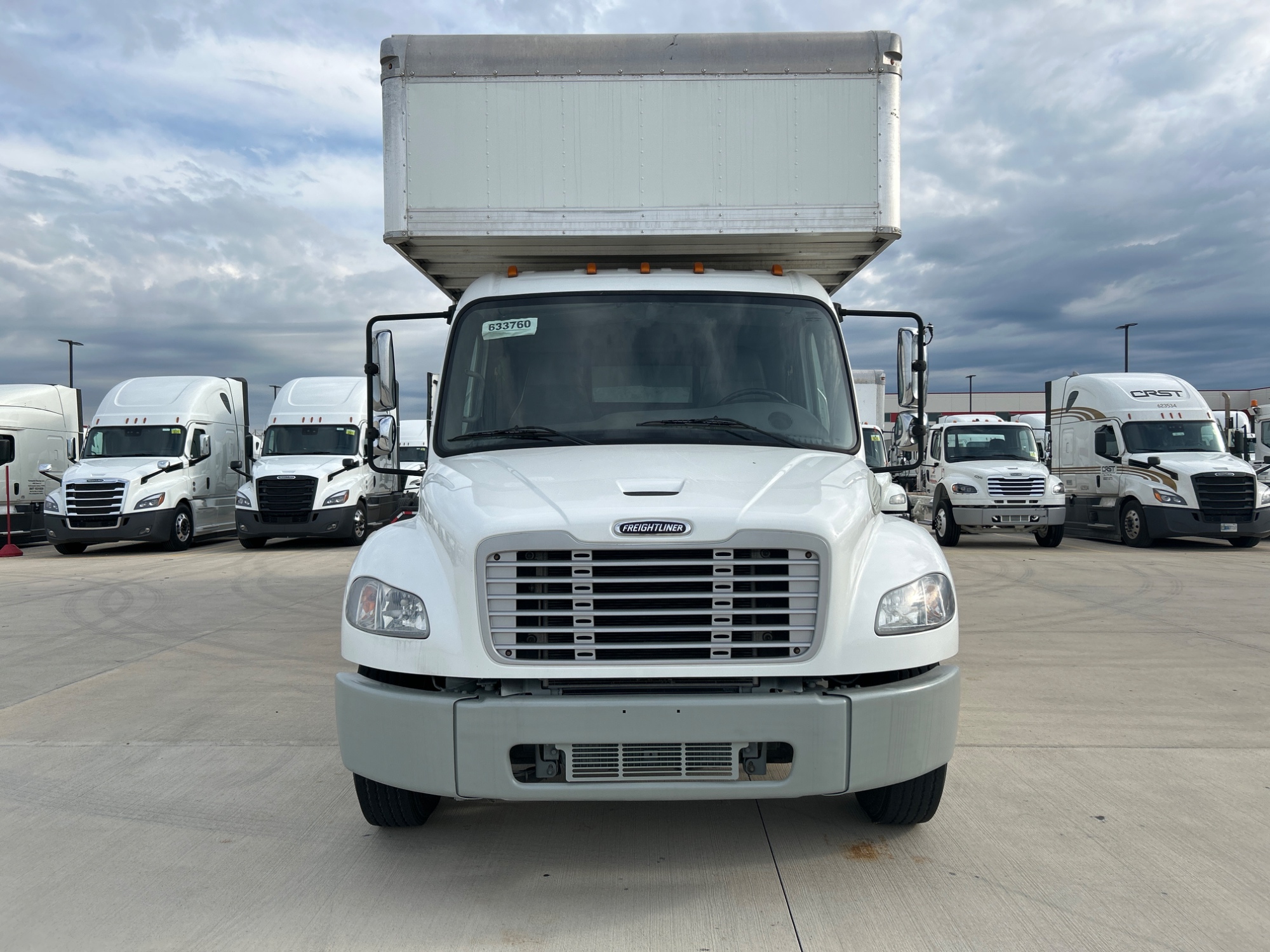 2020 Freightliner M2 106 2020 Freightliner M2 106 - image 2 of 5