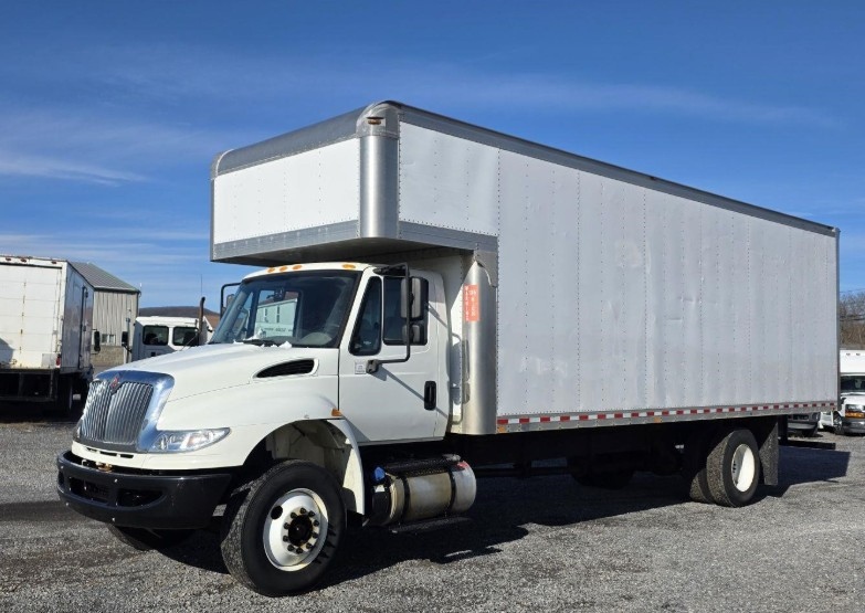 2018 International 4300 2018 International 4300 - image 1 of 1