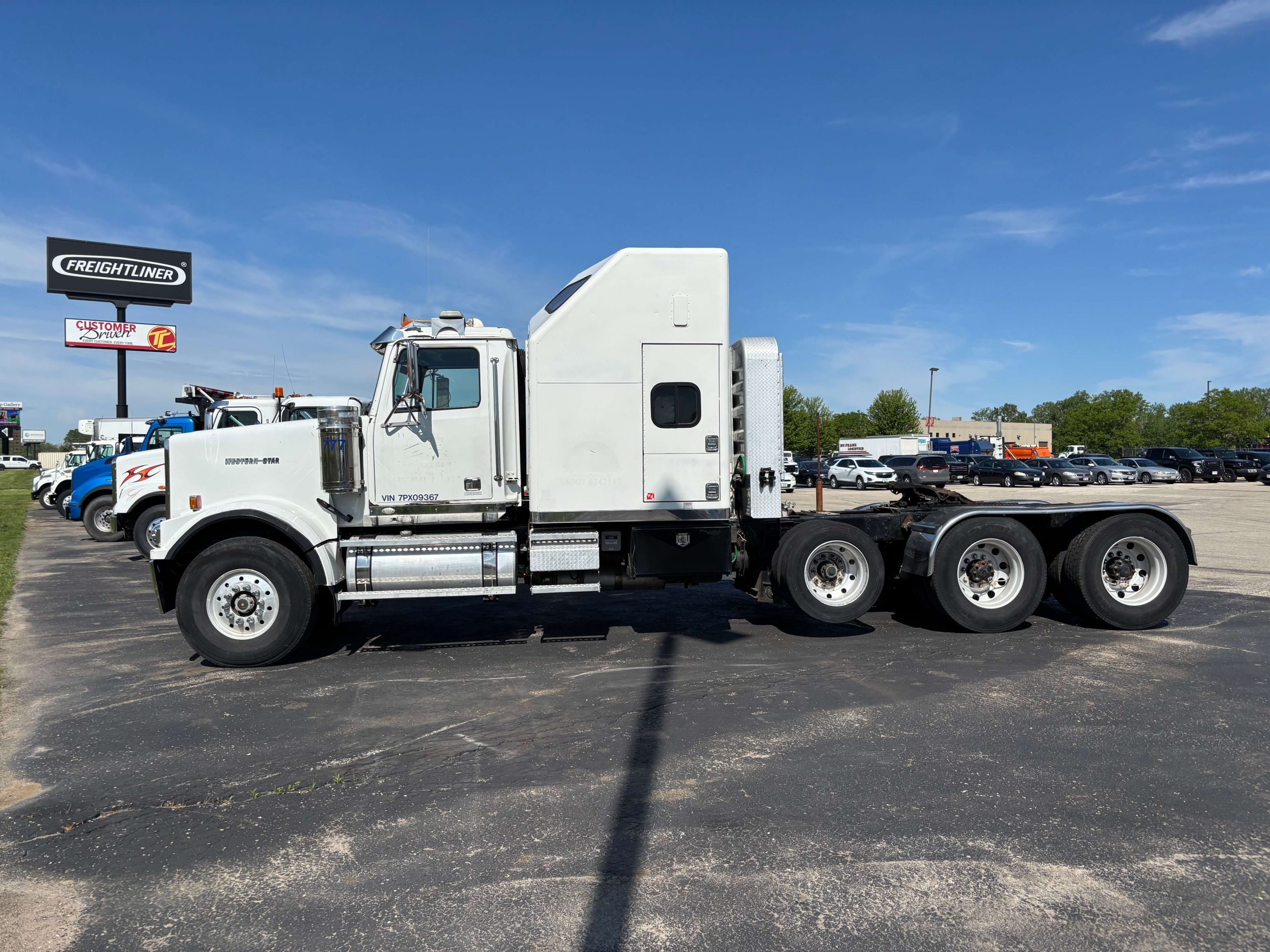 2007 Western Star 4700SB 2007 Western Star 4700SB - image 6 of 6