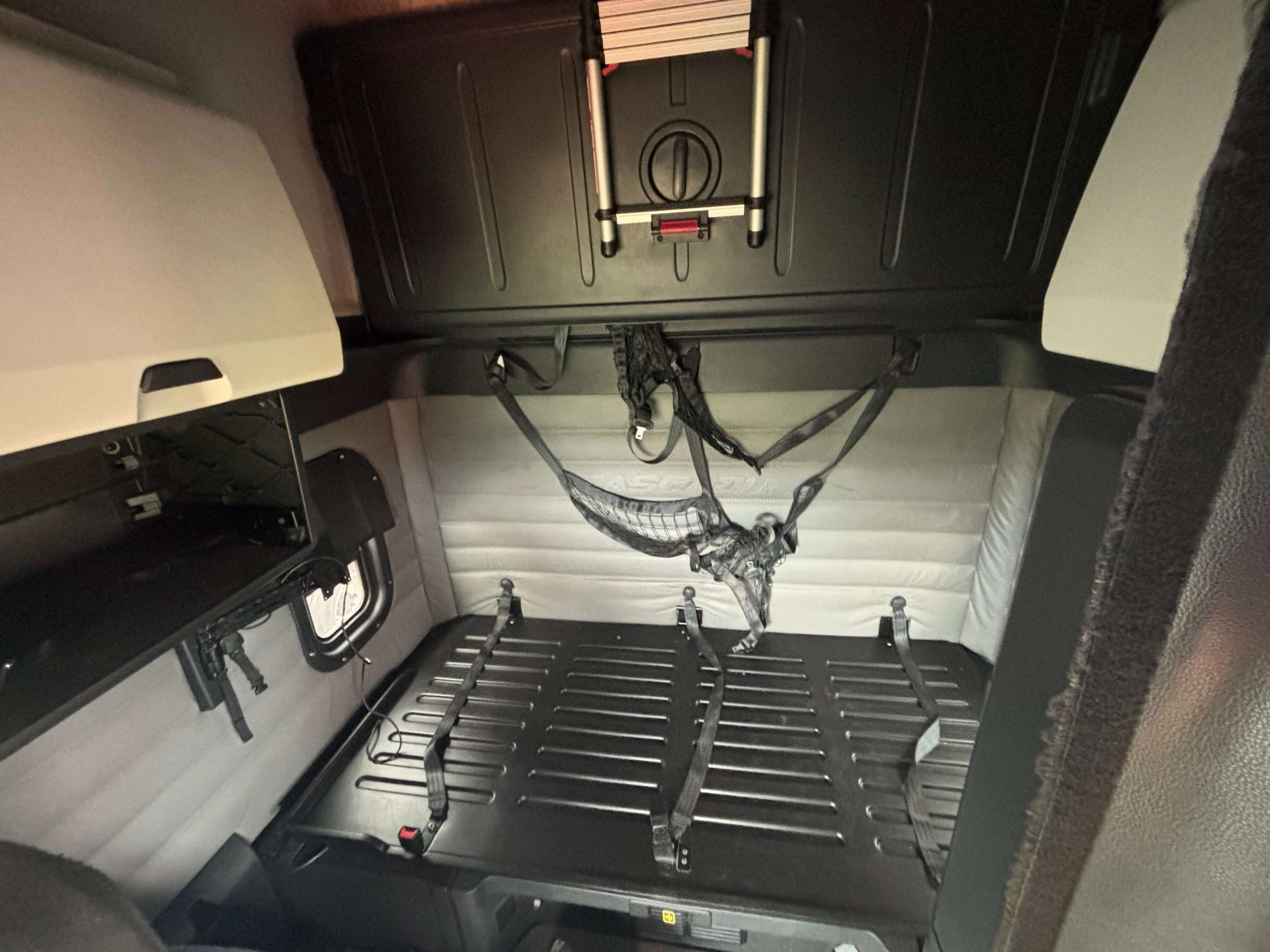 2022 Freightliner PT126SLP 2022 Freightliner PT126SLP - image 5 of 6