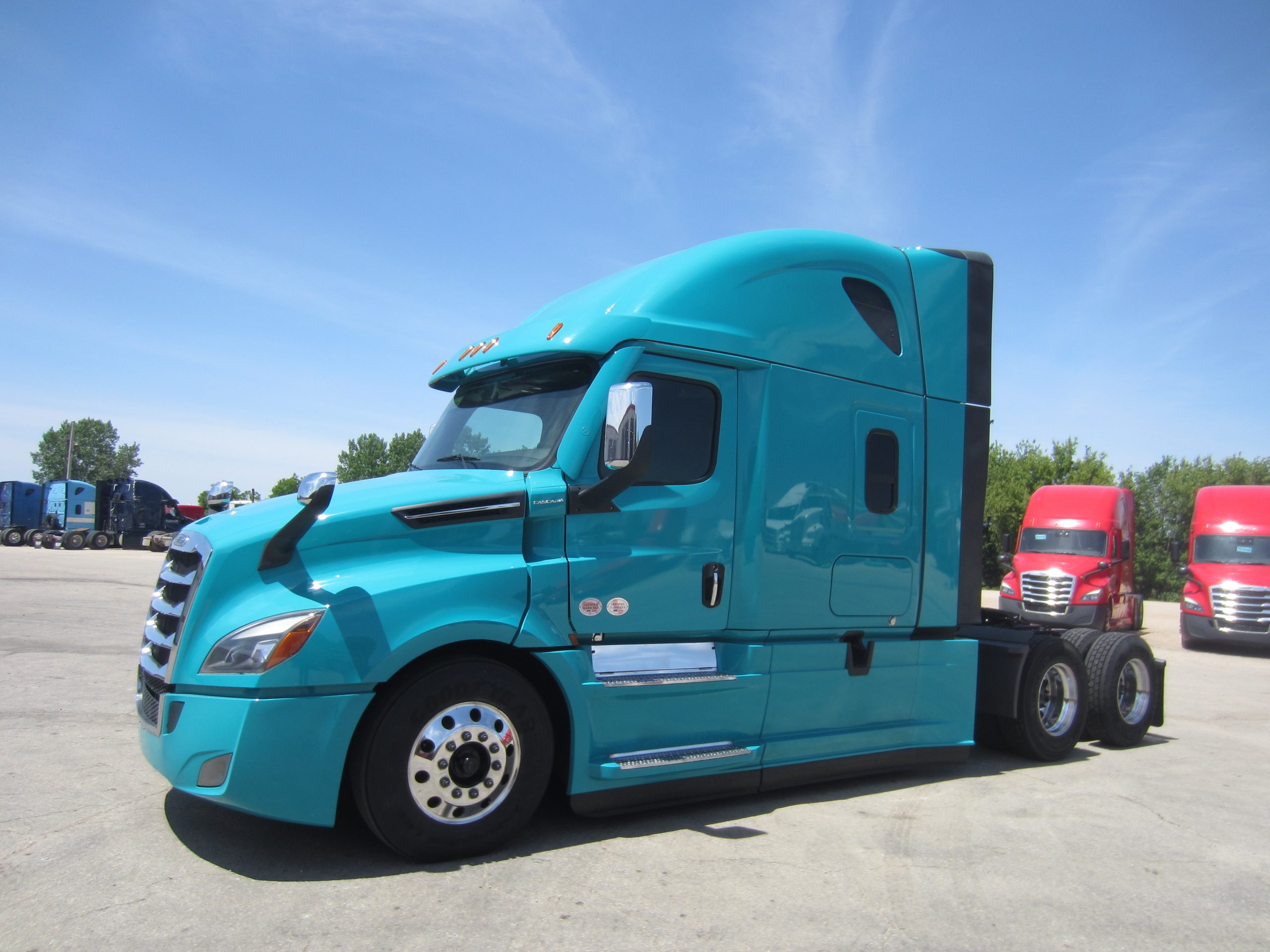 2025 Freightliner PT126SLP 2025 Freightliner PT126SLP - image 1 of 6