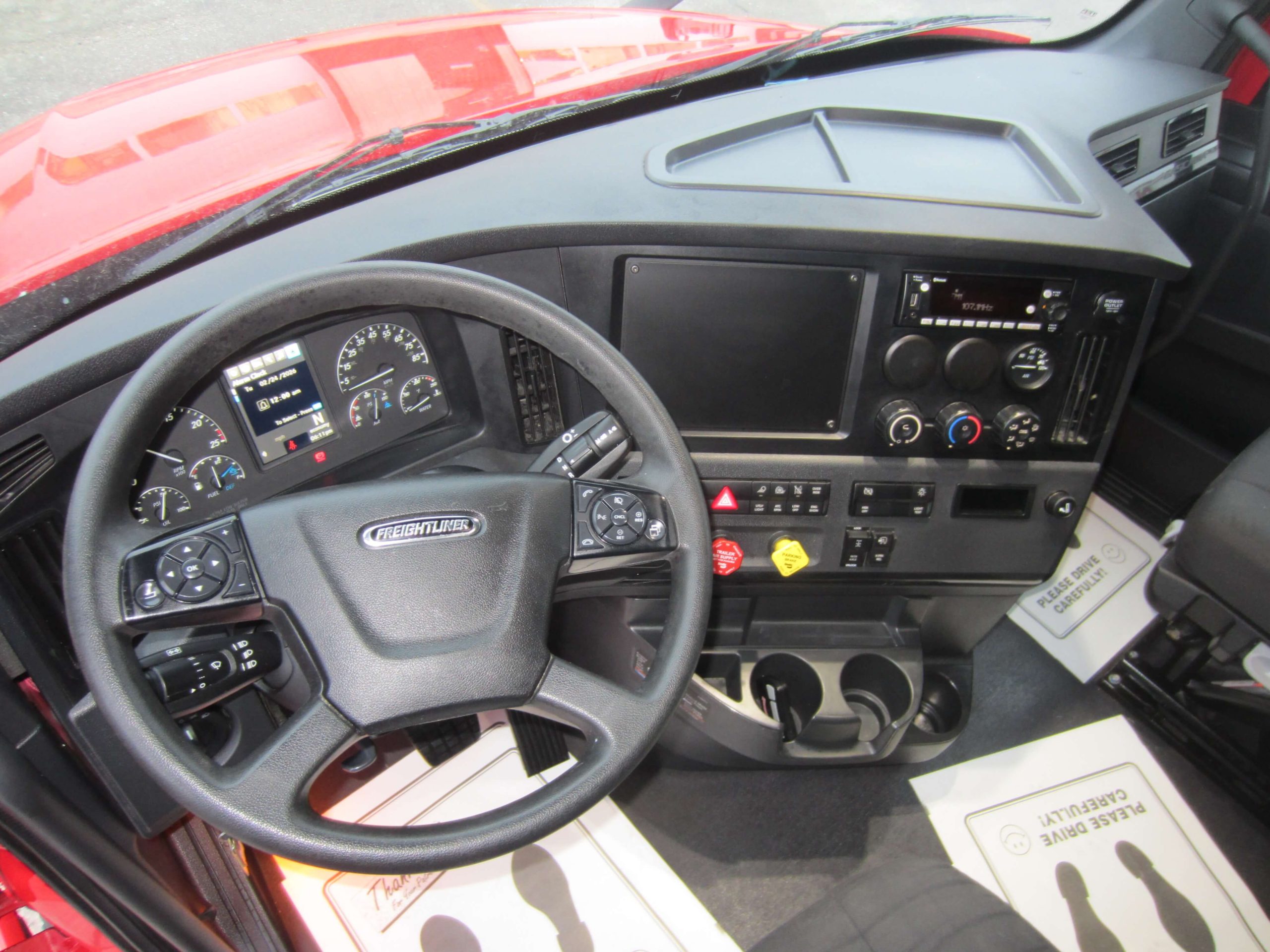 2023 Freightliner PT126 - image 5 of 6