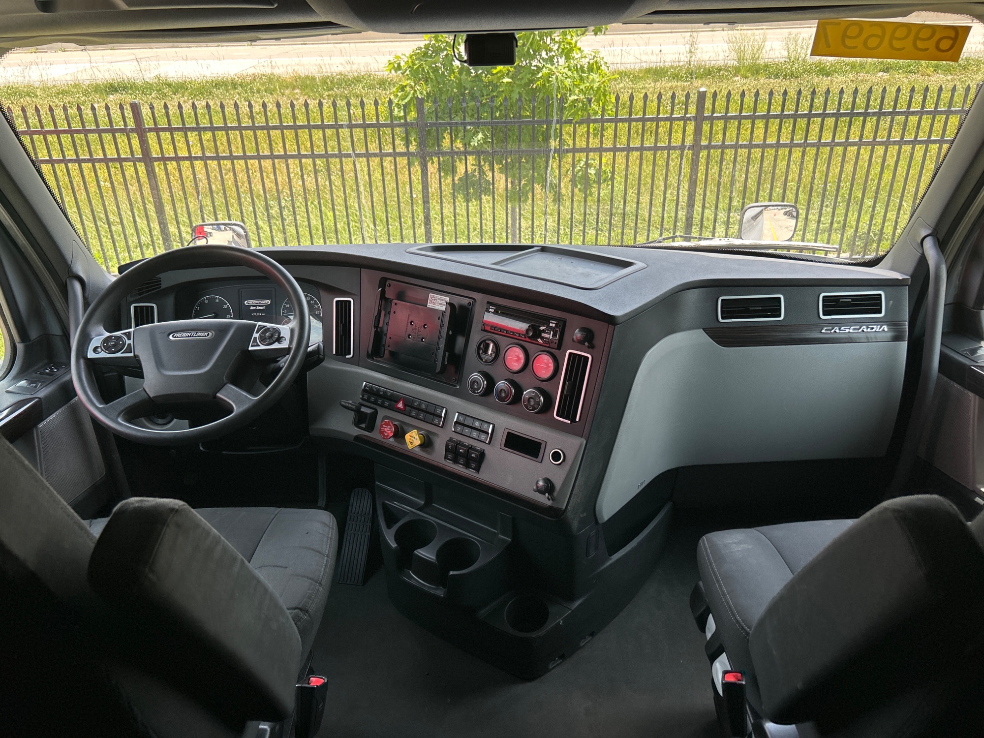 2021 Freightliner PT126SLP 068Rf00000gRgxR 2021 Freightliner PT126SLP 068Rf00000gRgxR