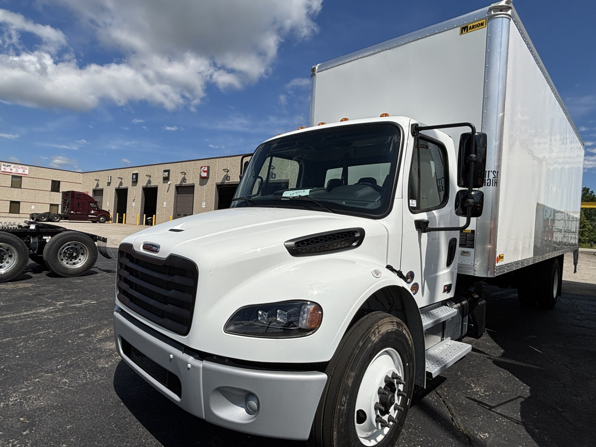 2027 Freightliner M2 106+ 2027 Freightliner M2 106+ - image 1 of 6