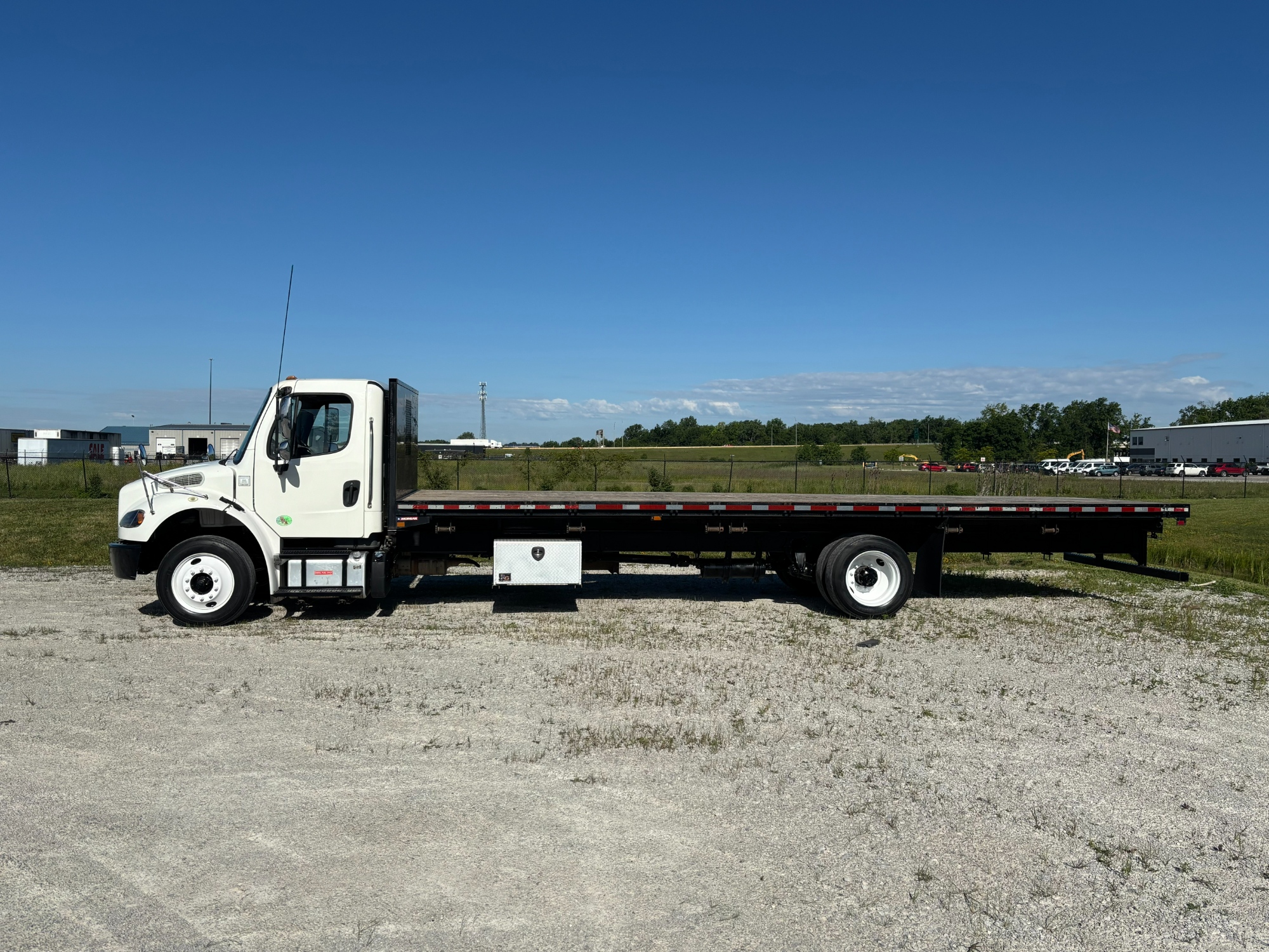 2019 Freightliner M2 106 2019 Freightliner M2 106 - image 6 of 6