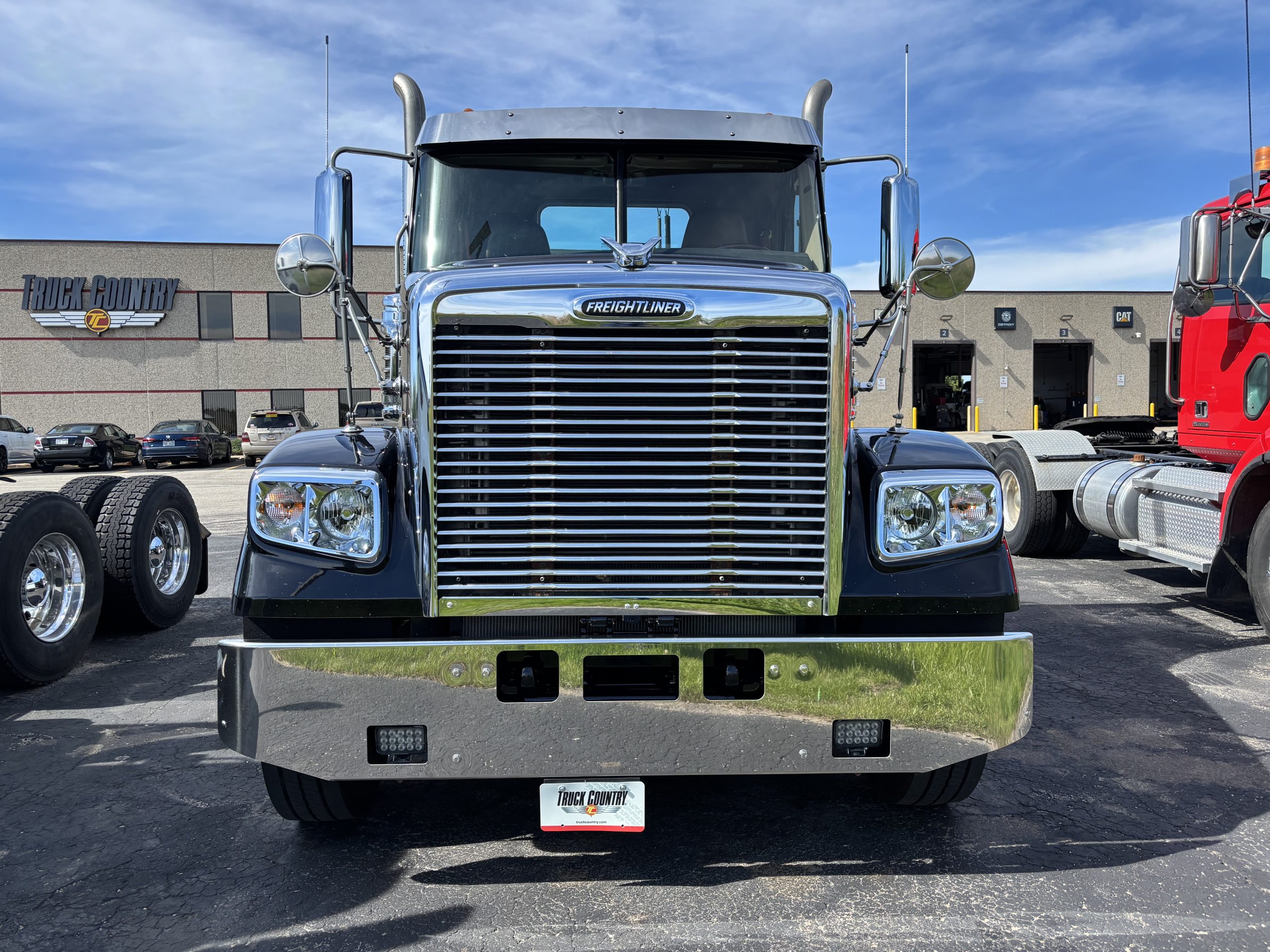 2022 Freightliner 122SD 2022 Freightliner 122SD - image 2 of 6