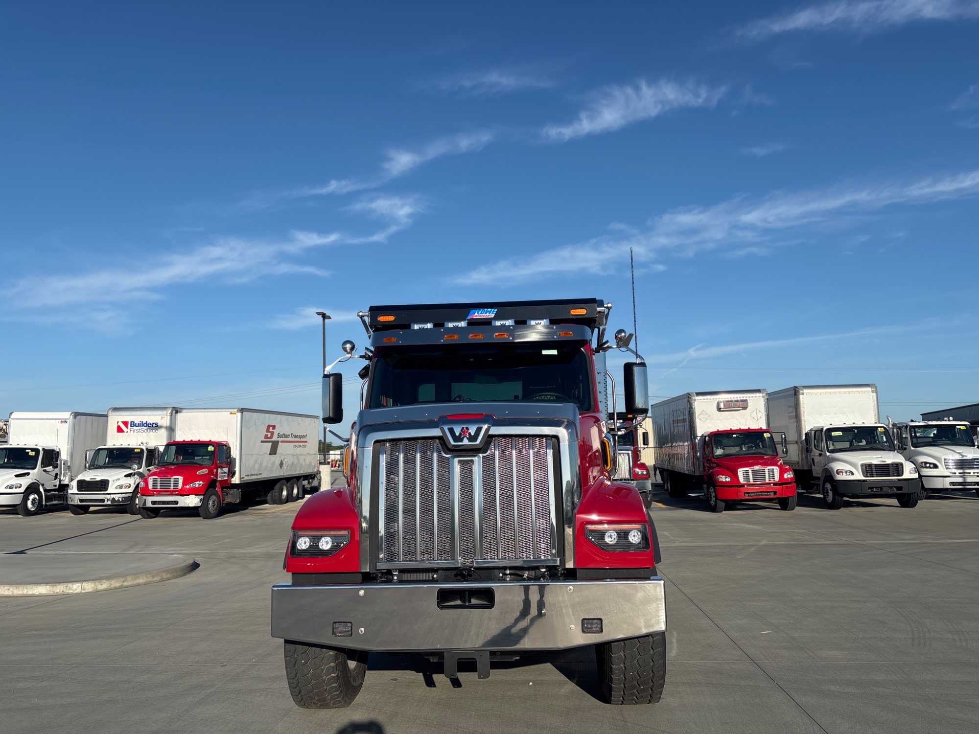2026 Western Star 49X 2026 Western Star 49X - image 2 of 5