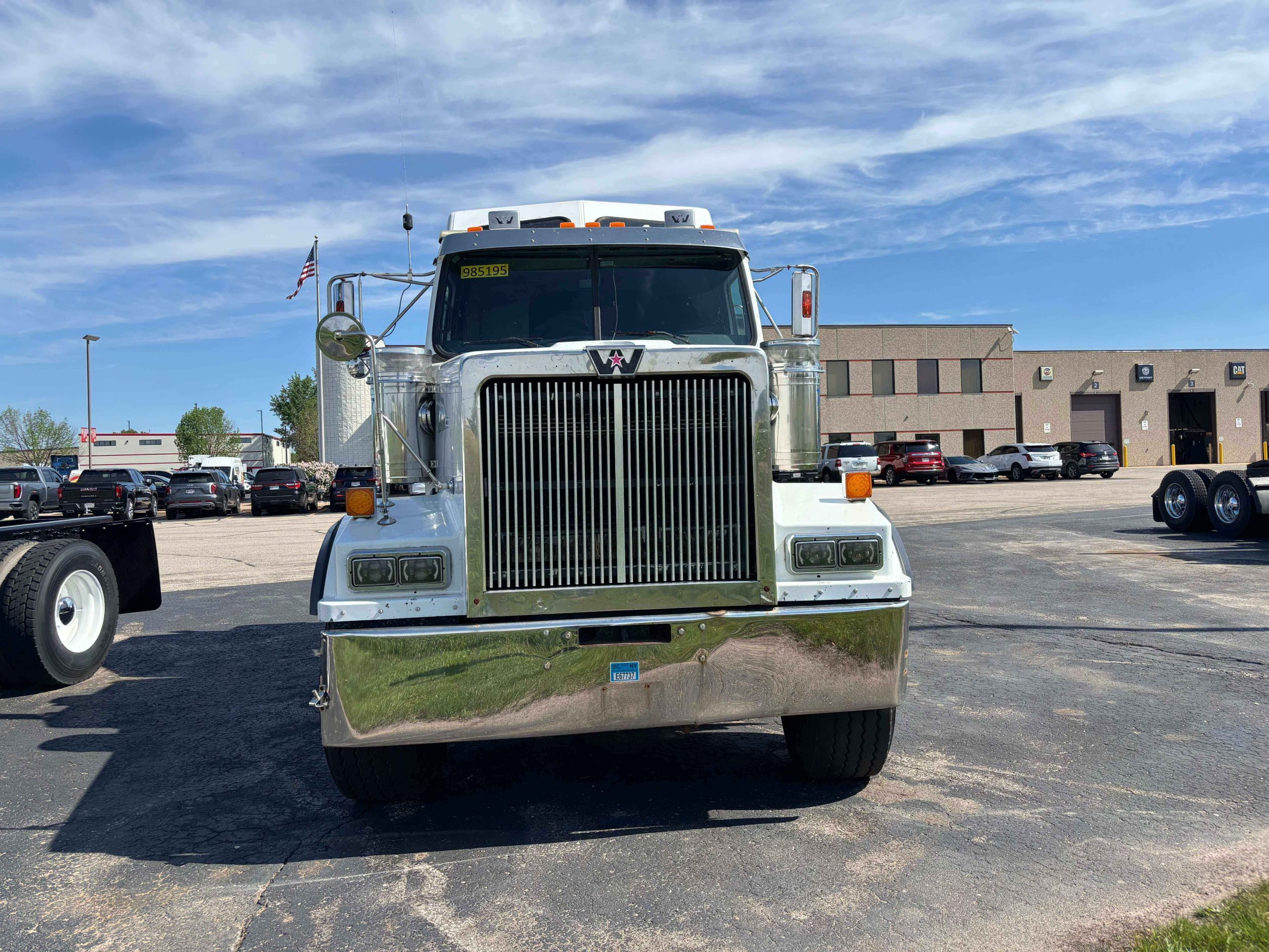 2007 Western Star 4700SB 2007 Western Star 4700SB - image 2 of 6