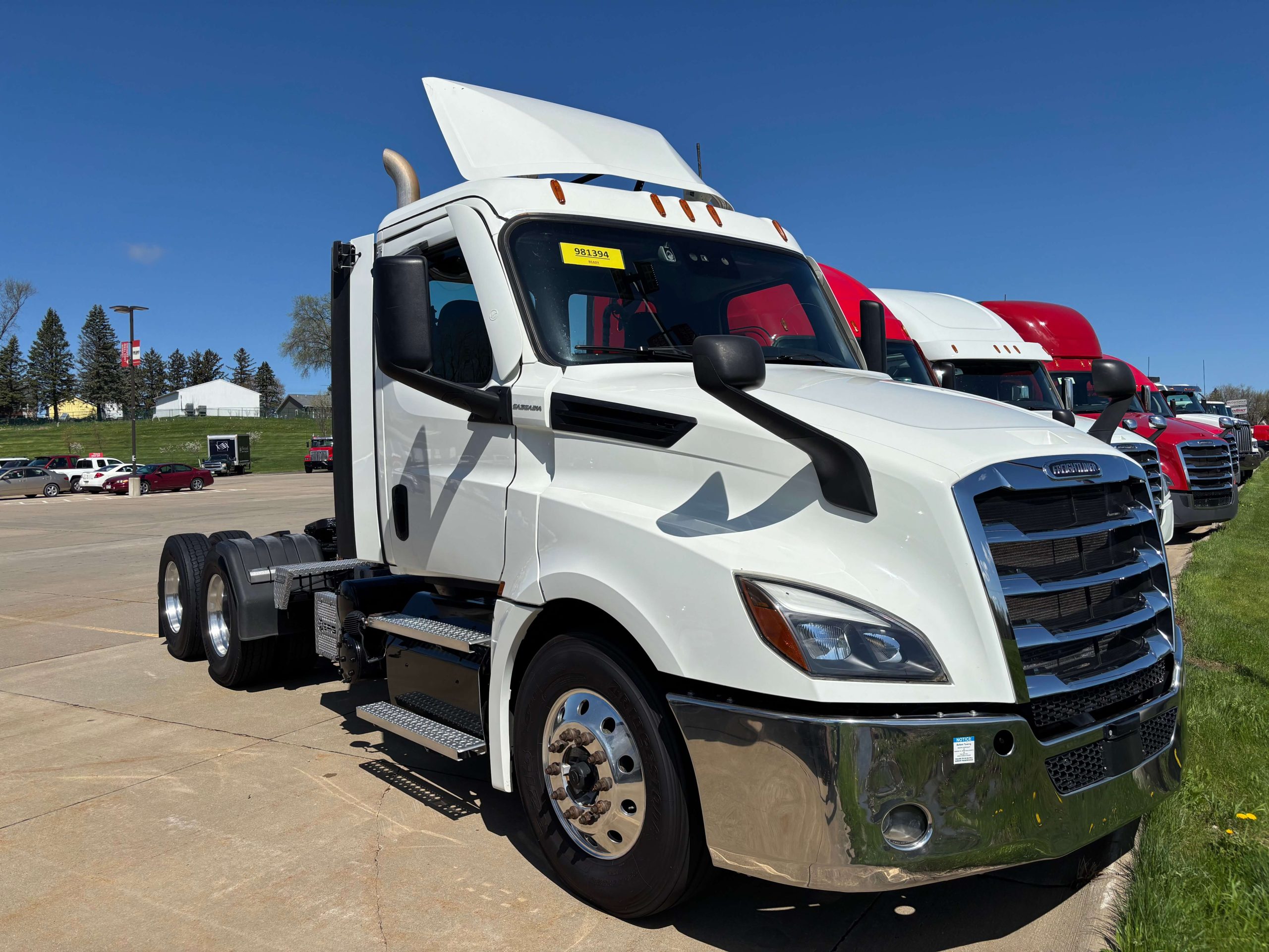 2022 Freightliner PT126DC 2022 Freightliner PT126DC - image 3 of 6