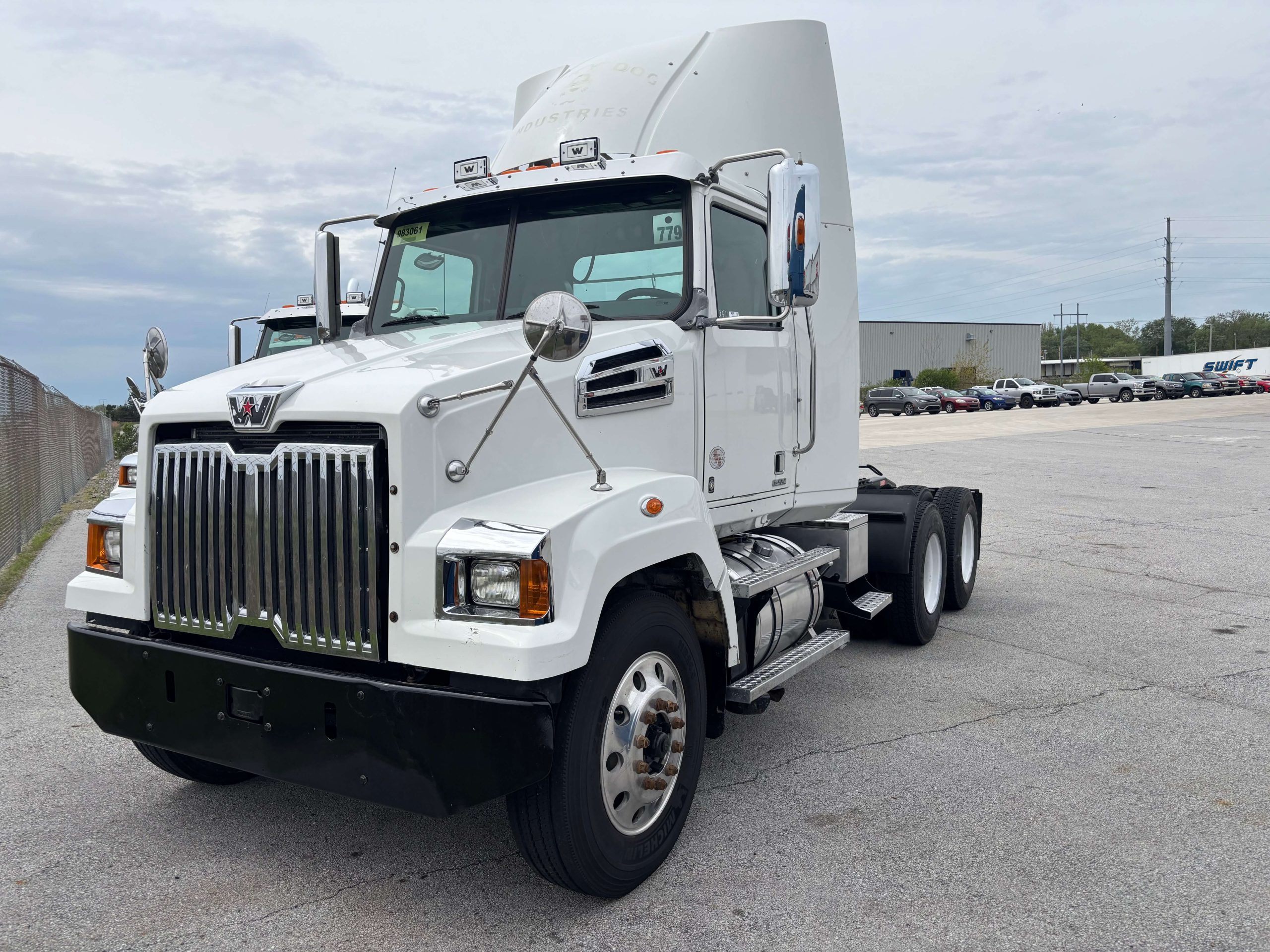 2020 Western Star 4700SF 2020 Western Star 4700SF - image 4 of 6