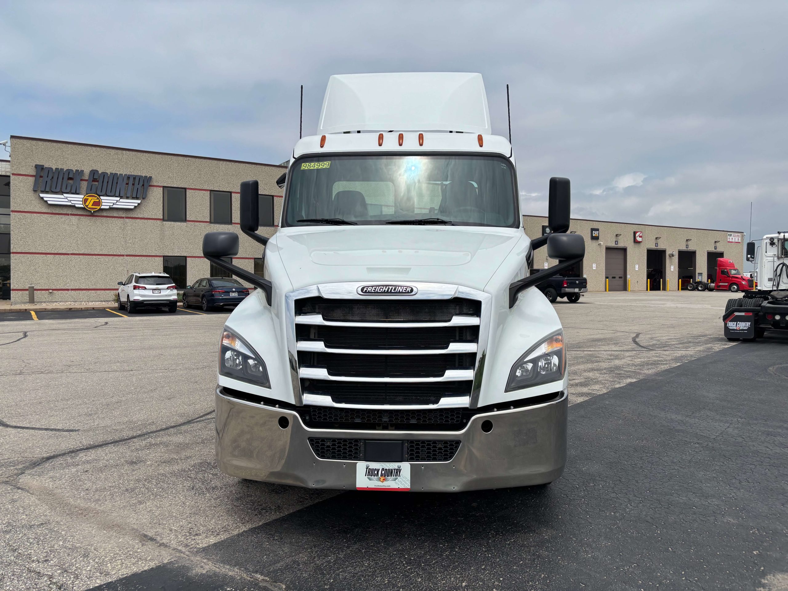 2019 Freightliner PT126DC 2019 Freightliner PT126DC - image 2 of 6