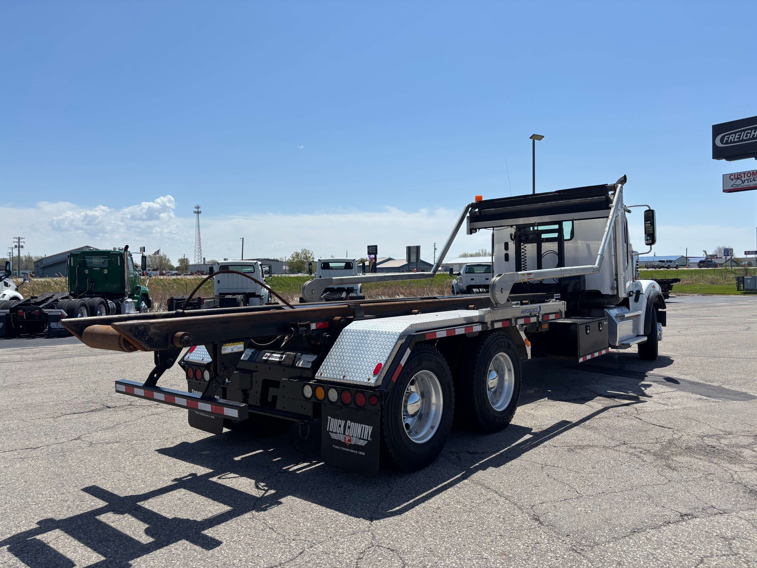2023 Freightliner 122SD 2023 Freightliner 122SD - image 6 of 6