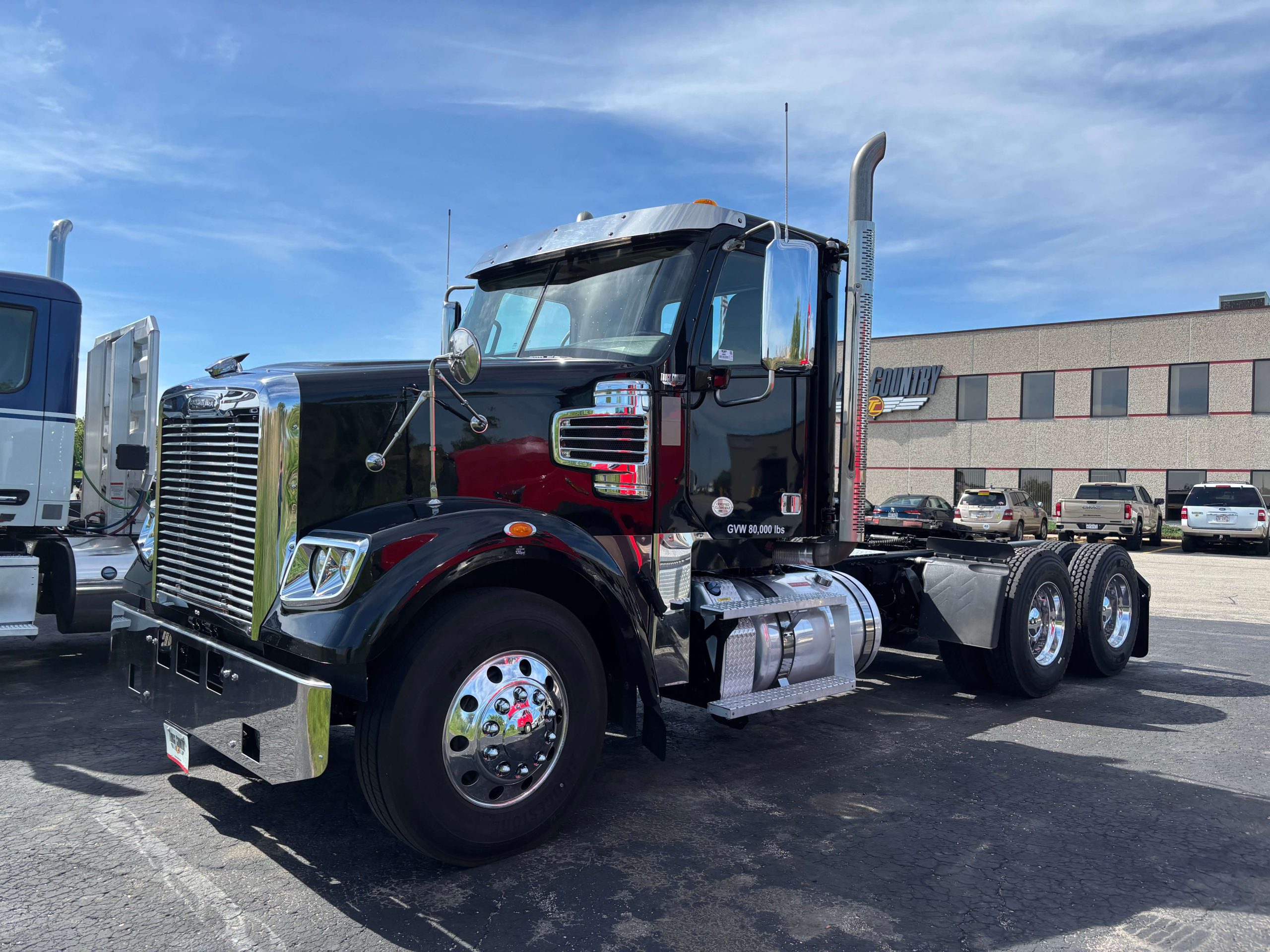 2022 Freightliner 122SD 2022 Freightliner 122SD - image 1 of 6