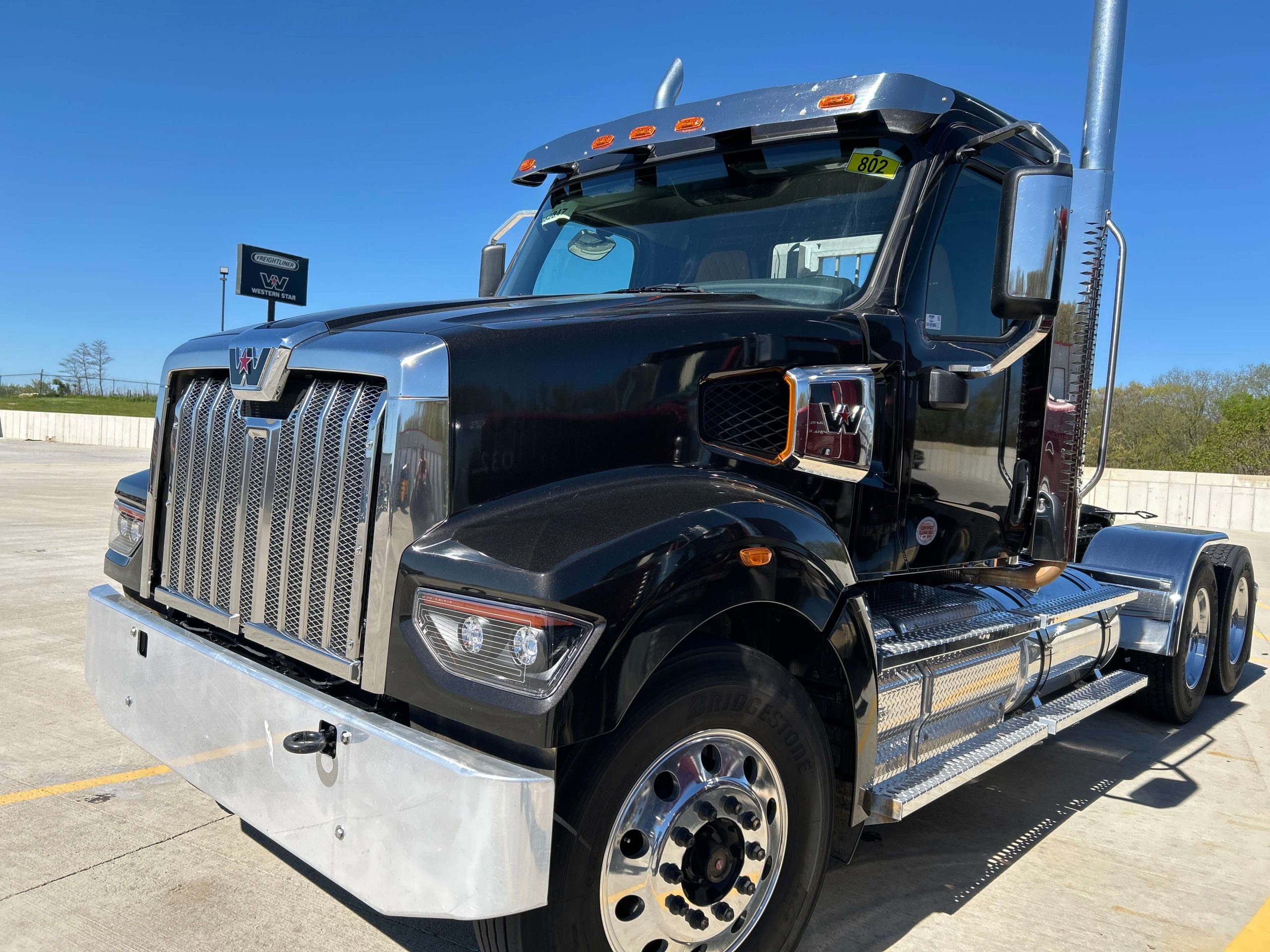 2025 Western Star 49X 2025 Western Star 49X - image 1 of 5