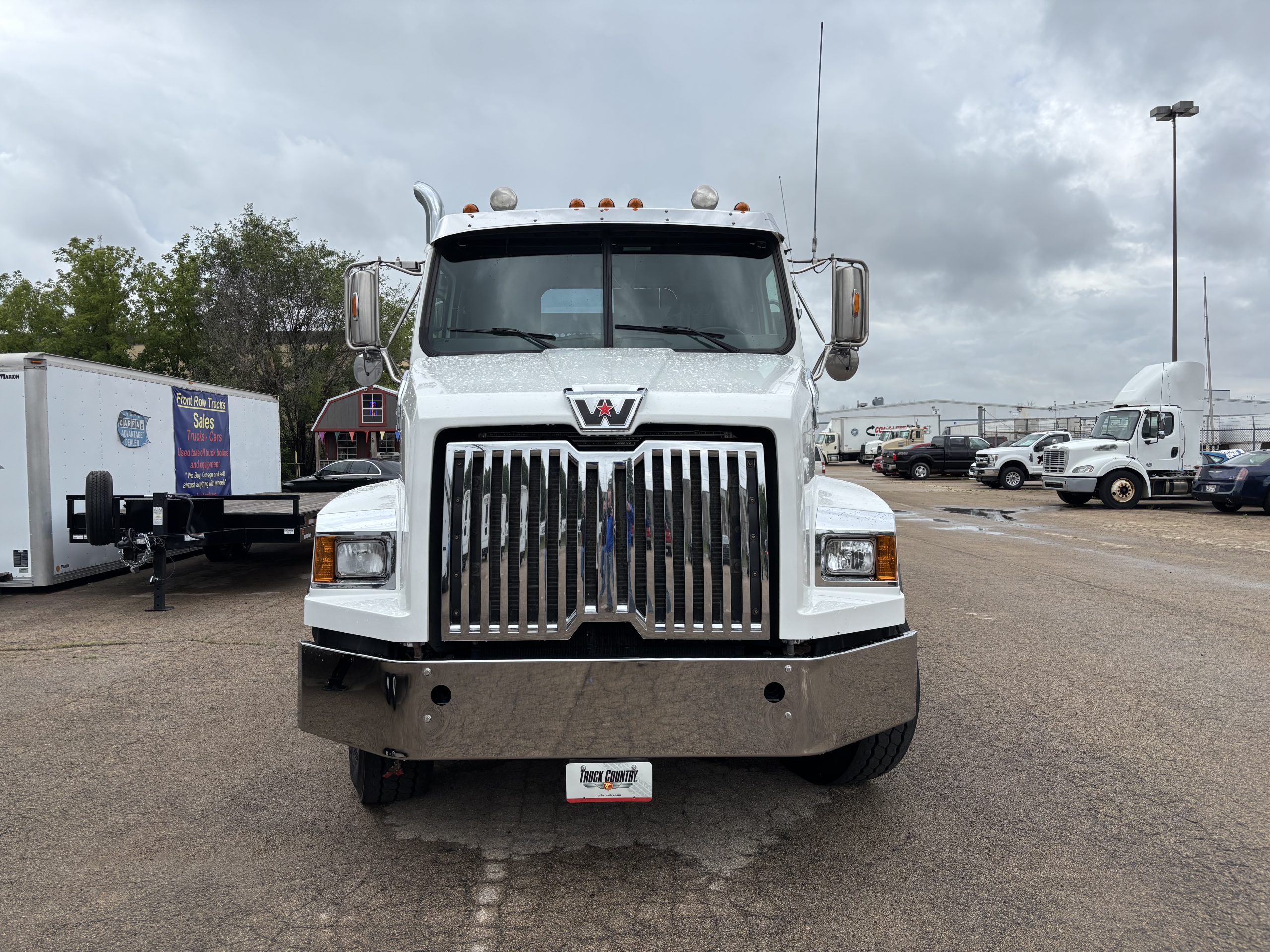 2021 Western Star 4700SB 2021 Western Star 4700SB - image 2 of 6