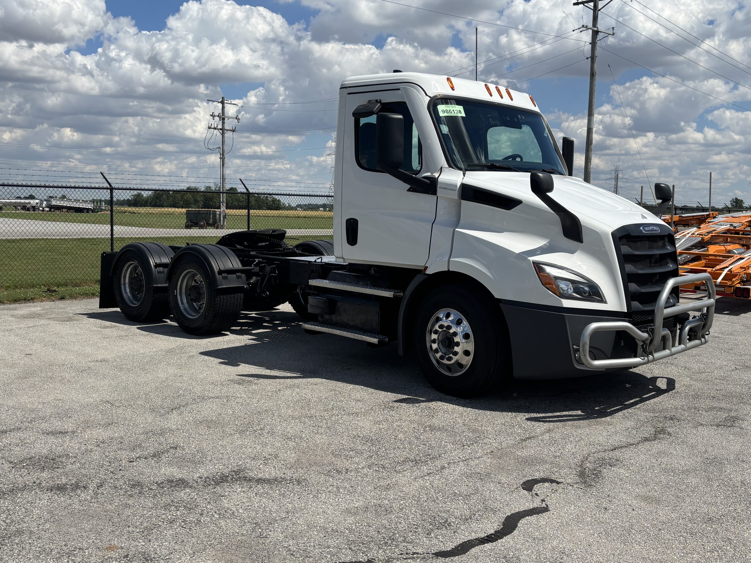 2021 Freightliner PE116DC 068Rf00000he5Hx 2021 Freightliner PE116DC 068Rf00000he5Hx