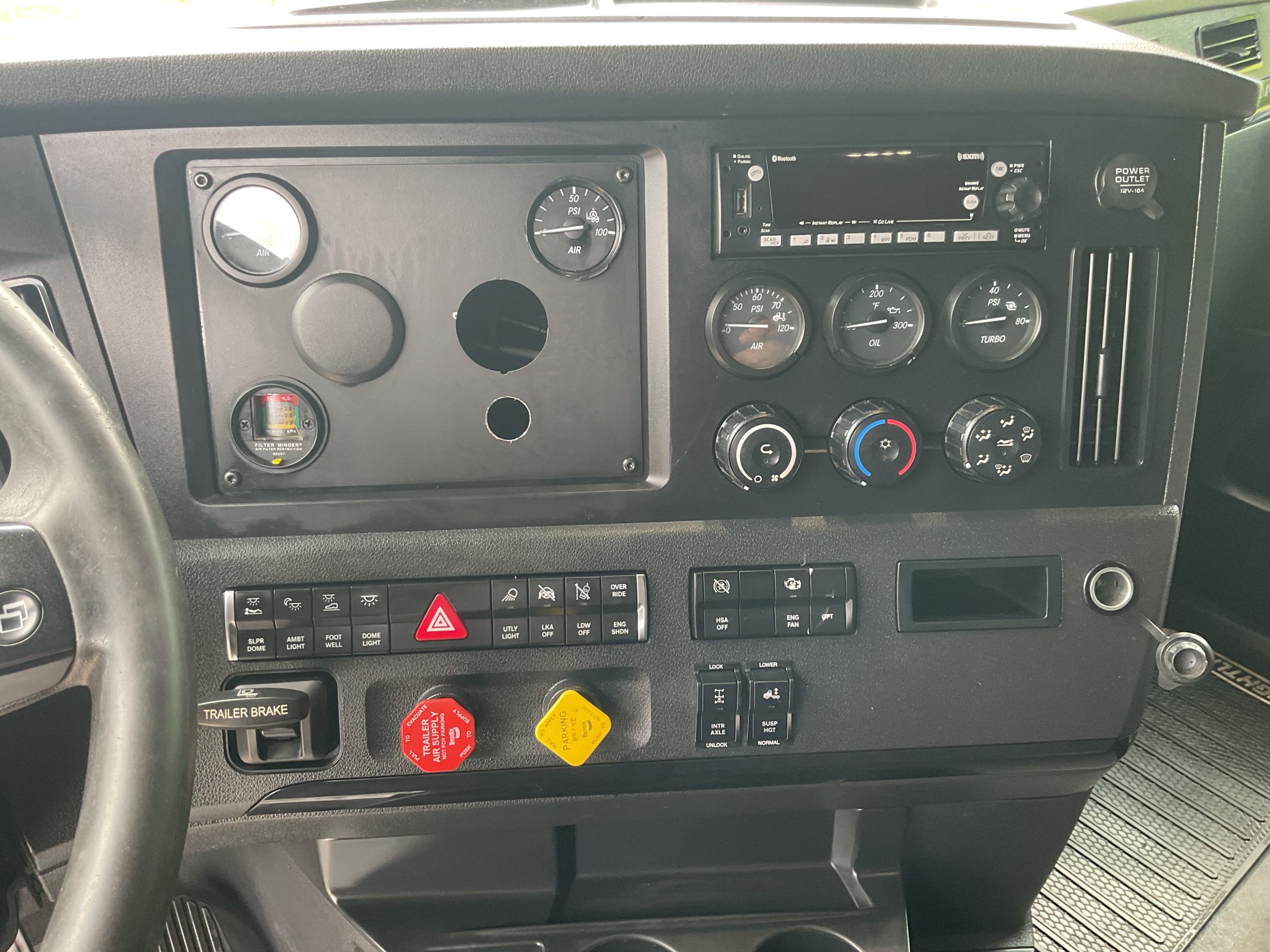 2023 Freightliner PT126SLP 2023 Freightliner PT126SLP - image 5 of 6